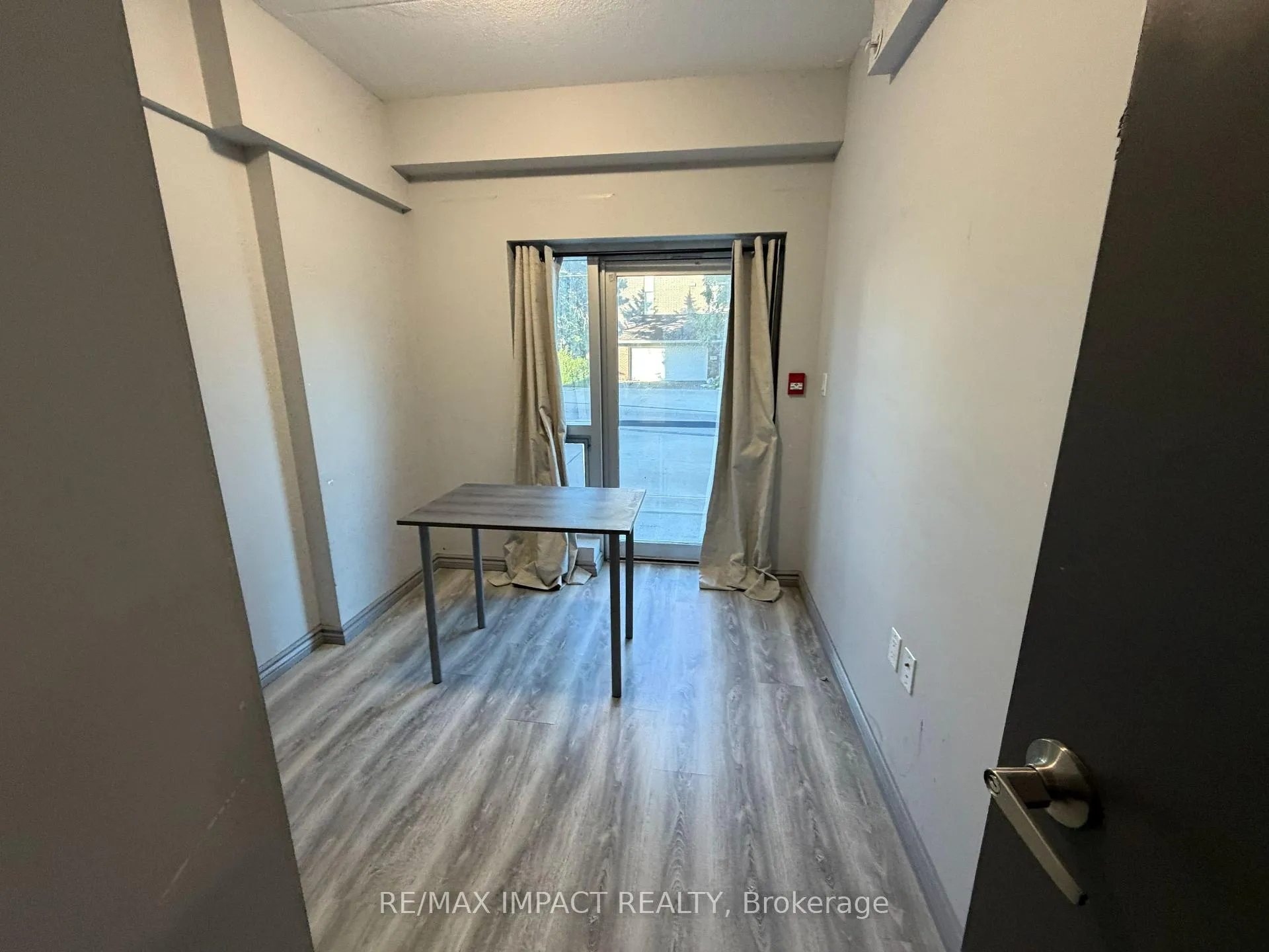 Photo 2 of Unit B04, 275 Larch Street, Waterloo, Beechwood/University — HOMEH