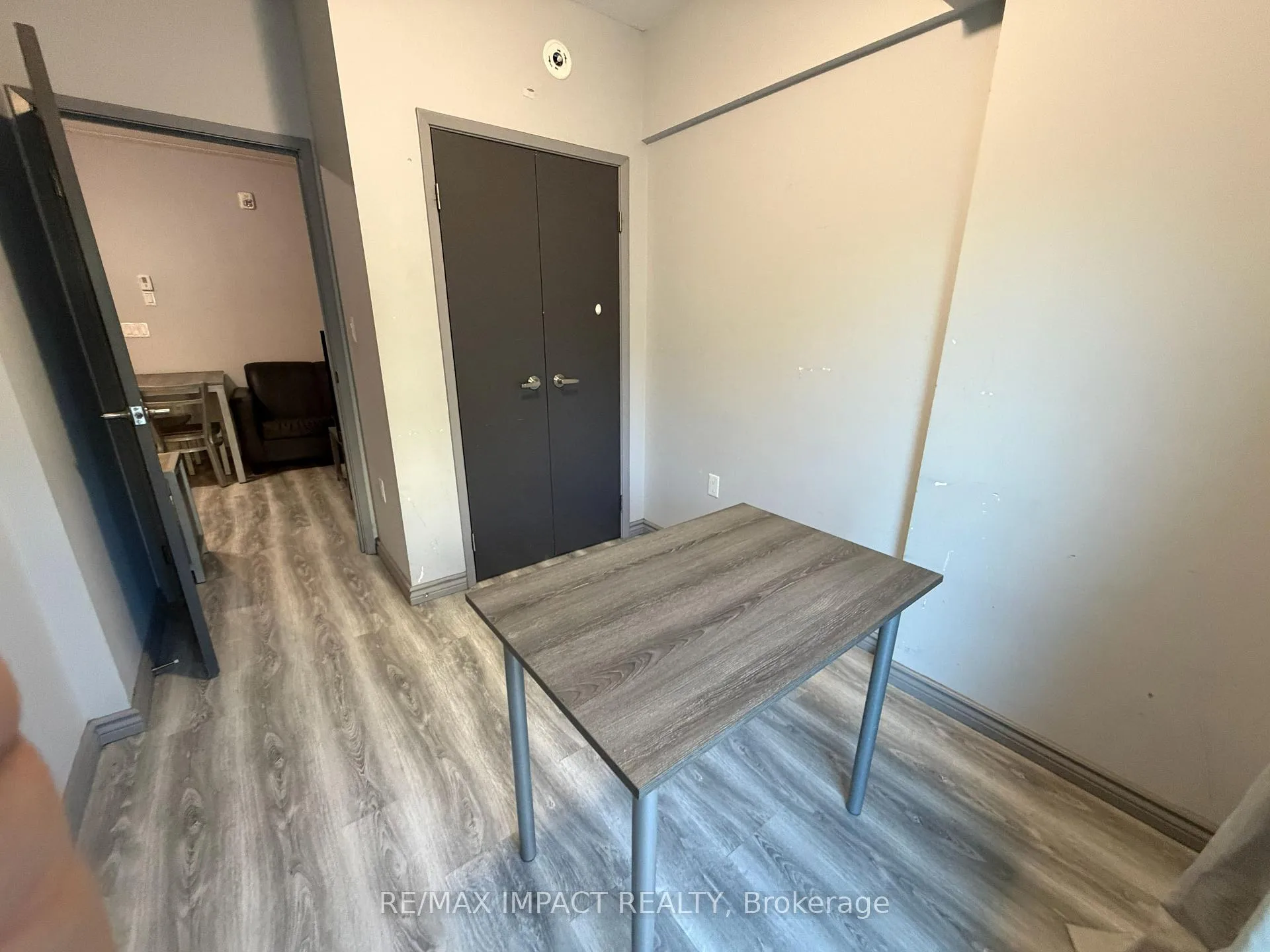 Photo 3 of Unit B04, 275 Larch Street, Waterloo, Beechwood/University — HOMEH