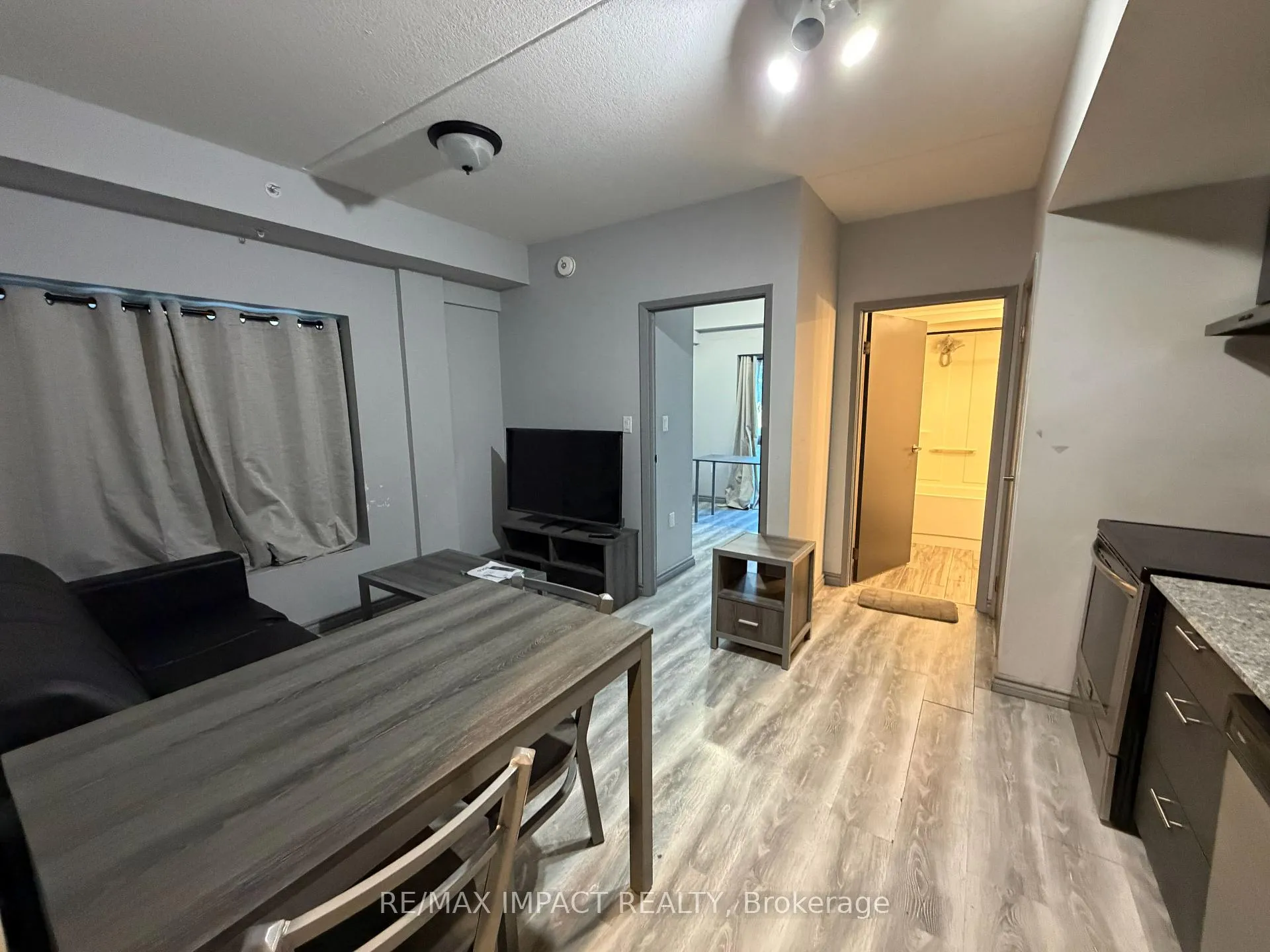 Photo 4 of Unit B04, 275 Larch Street, Waterloo, Beechwood/University — HOMEH