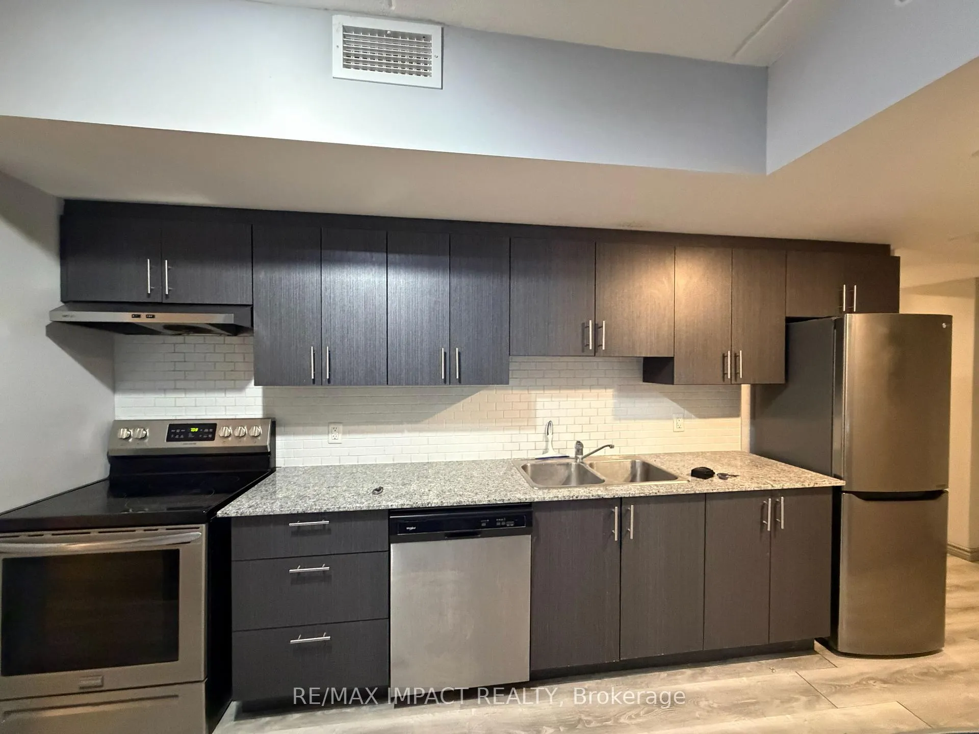 Photo 10 of Unit B04, 275 Larch Street, Waterloo, Beechwood/University — HOMEH