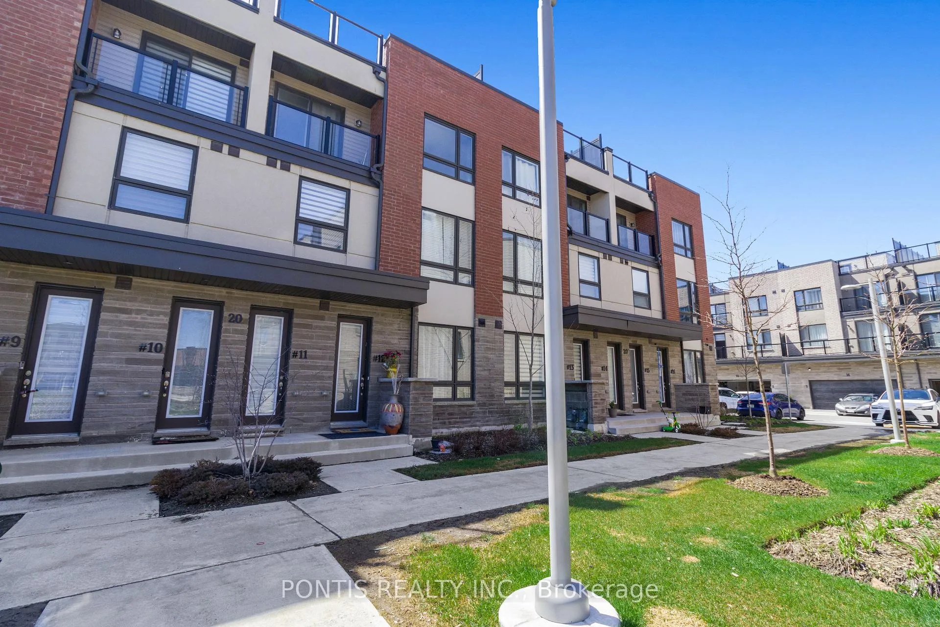 Photo 1 of Unit 12, 20 Woodstream Drive, Etobicoke, West Humber-Clairville — HOMEH