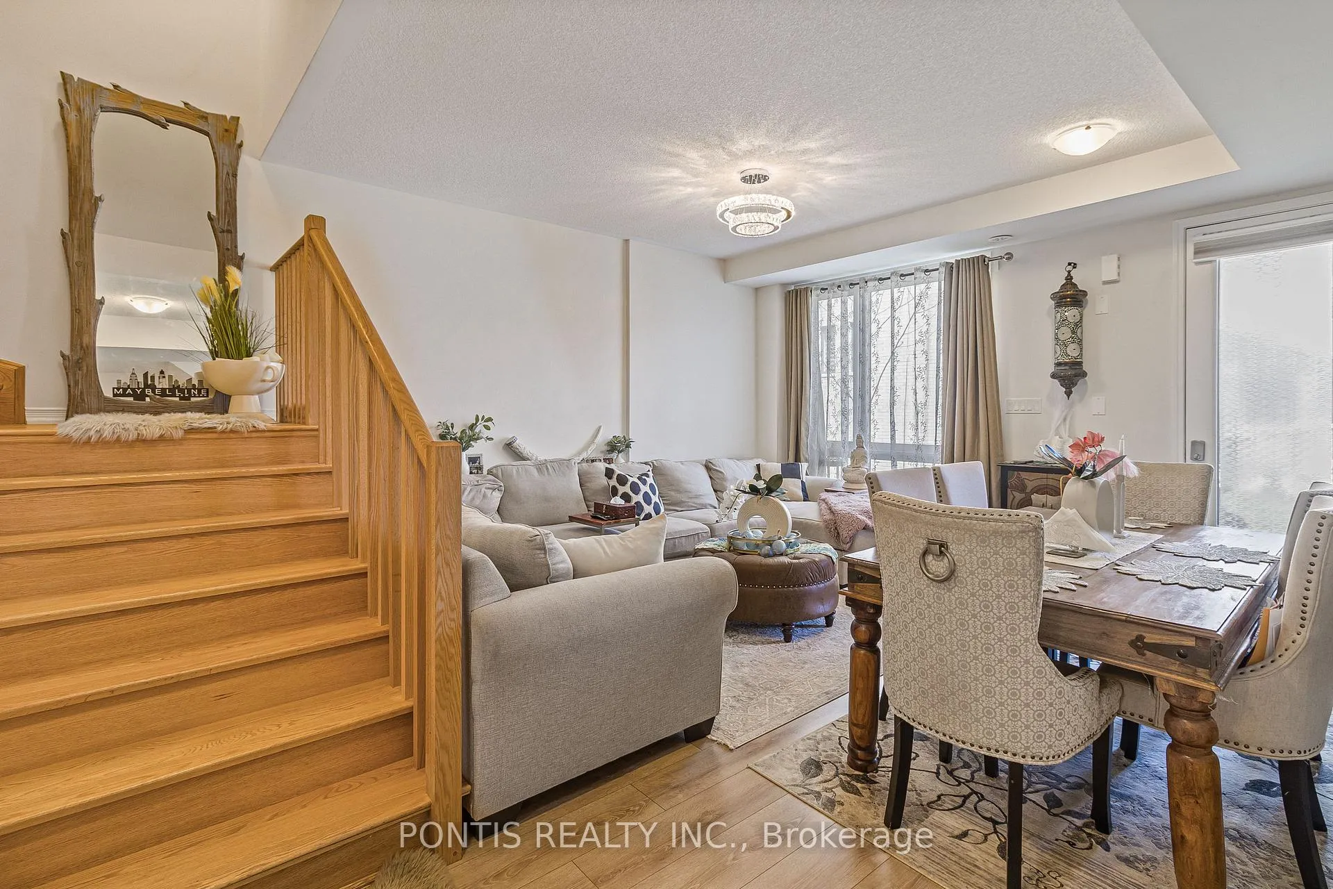 Photo 7 of Unit 12, 20 Woodstream Drive, Etobicoke, West Humber-Clairville — HOMEH