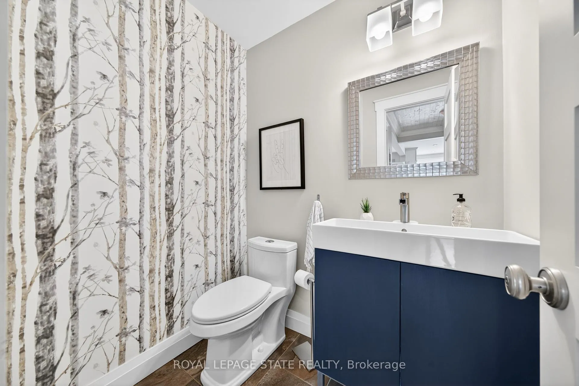 Photo 8 of 15 Ravine Drive, Hamilton, Cootes Paradise — HOMEH