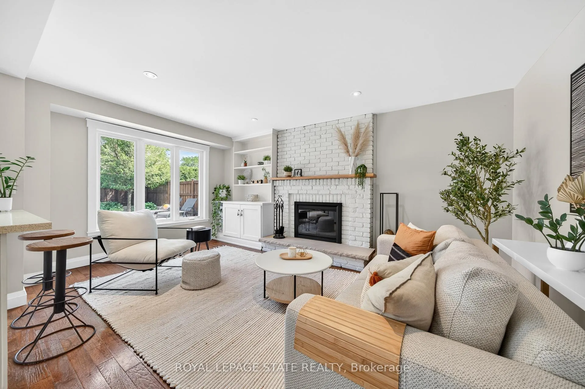 Photo 10 of 15 Ravine Drive, Hamilton, Cootes Paradise — HOMEH