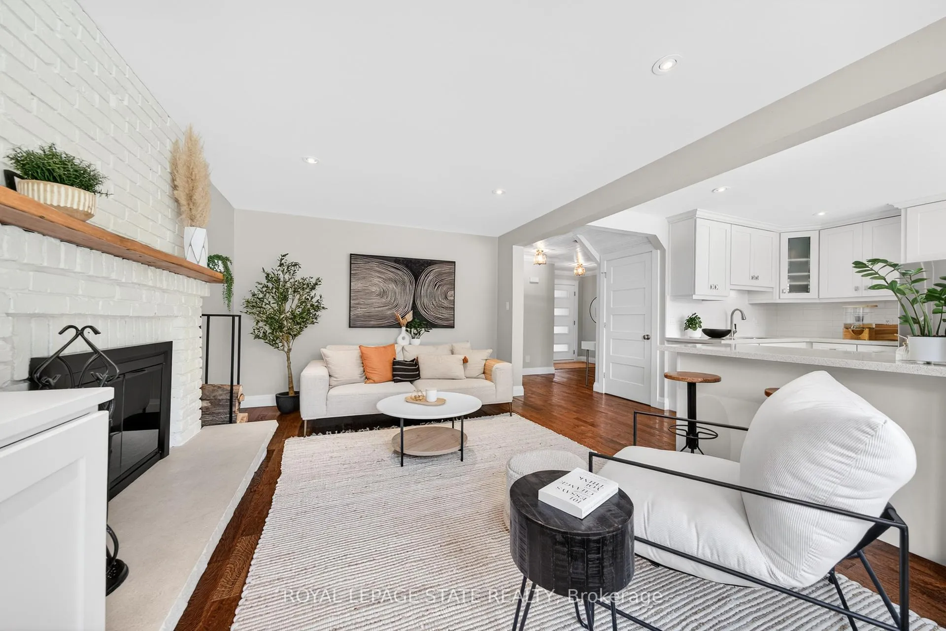 Photo 11 of 15 Ravine Drive, Hamilton, Cootes Paradise — HOMEH