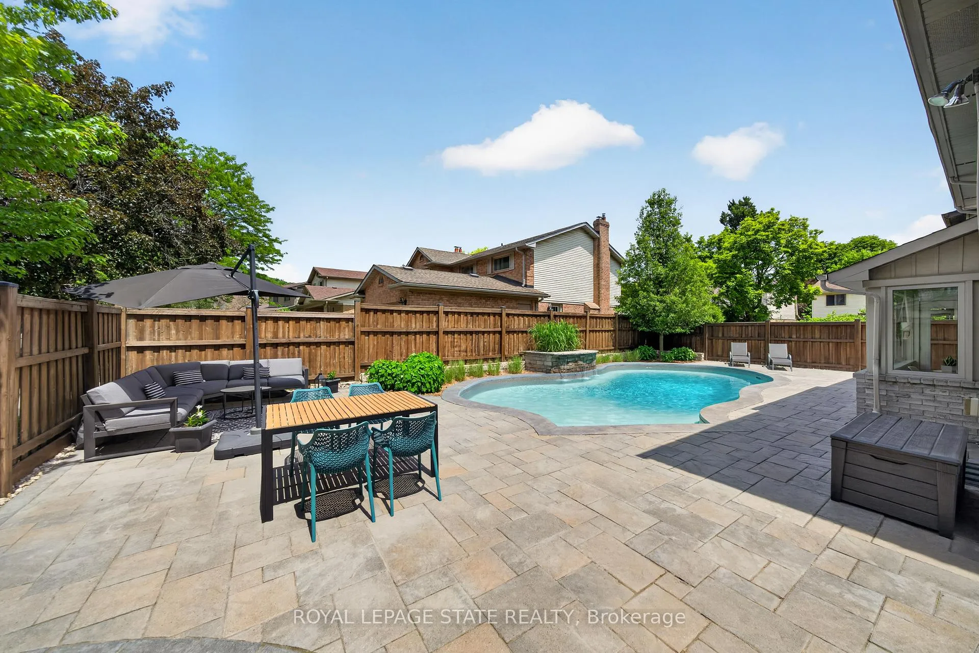 Photo 46 of 15 Ravine Drive, Hamilton, Cootes Paradise — HOMEH