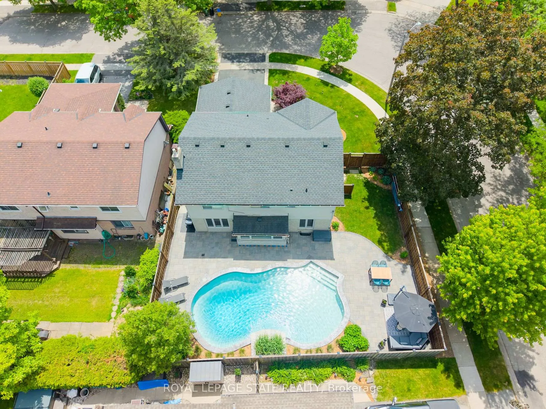Photo 47 of 15 Ravine Drive, Hamilton, Cootes Paradise — HOMEH
