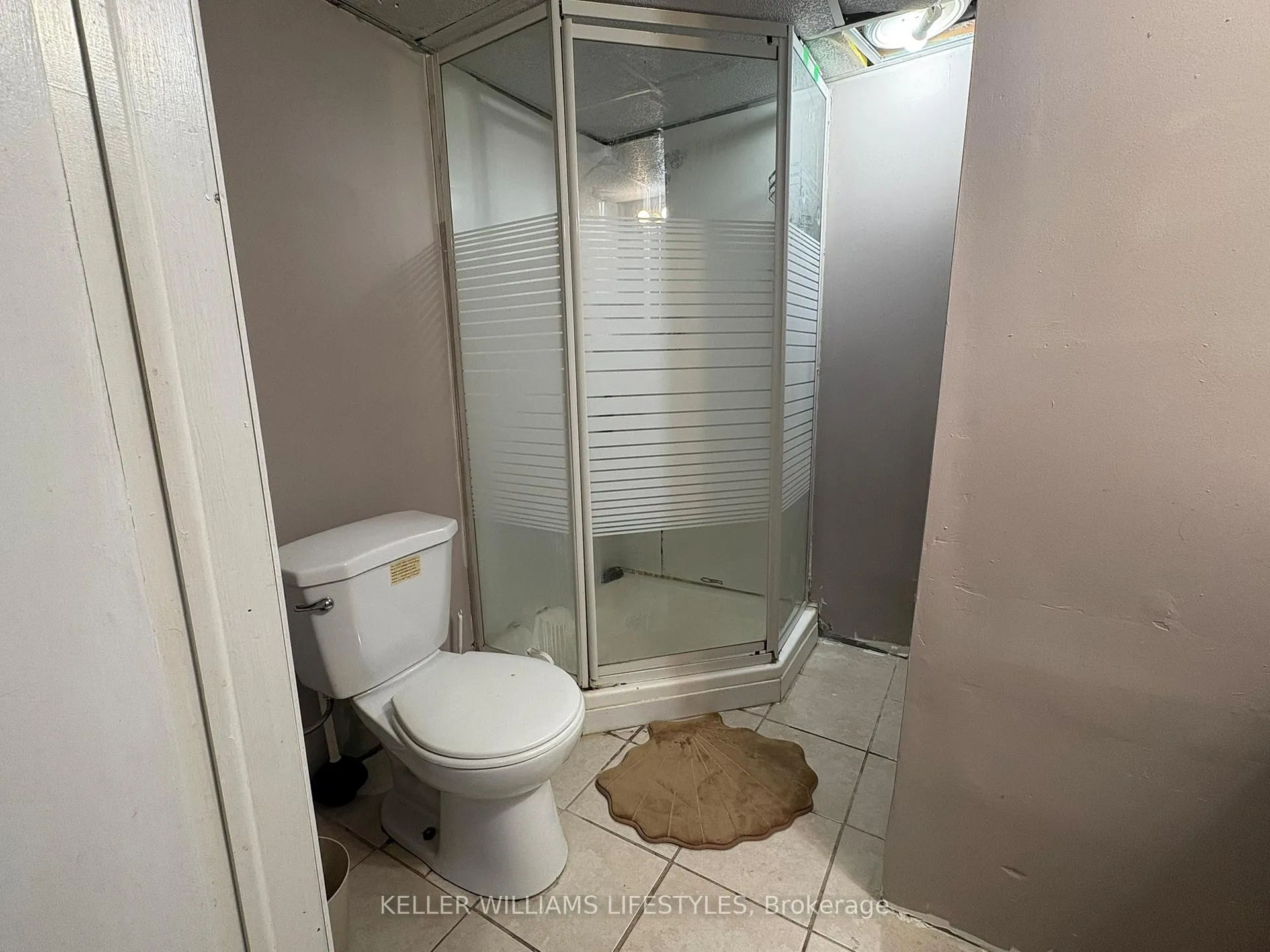 Photo 11 of 1840 Culver Drive, London, East I — HOMEH