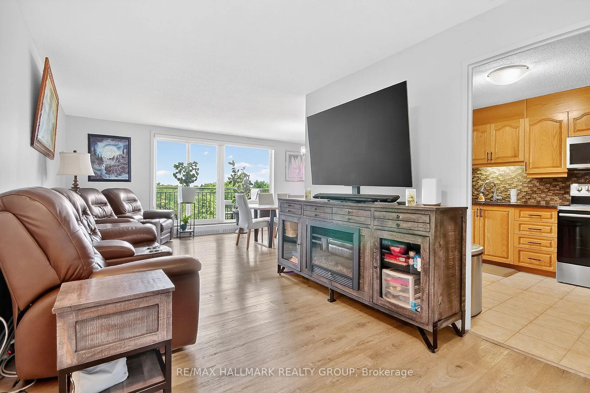 Photo 6 of Unit 615, 1485 Baseline Road, Ottawa, Copeland Park — HOMEH