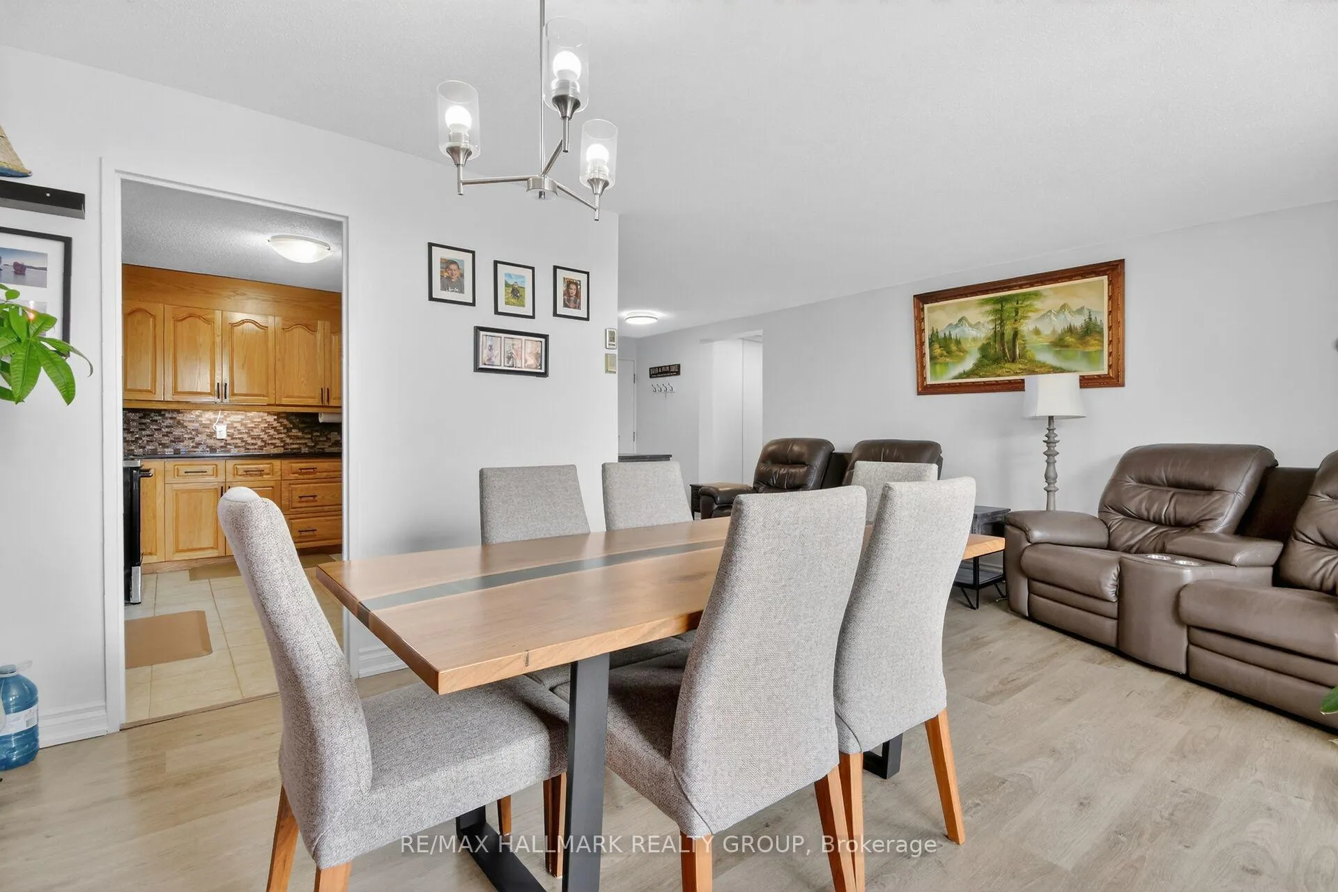 Photo 12 of Unit 615, 1485 Baseline Road, Ottawa, Copeland Park — HOMEH