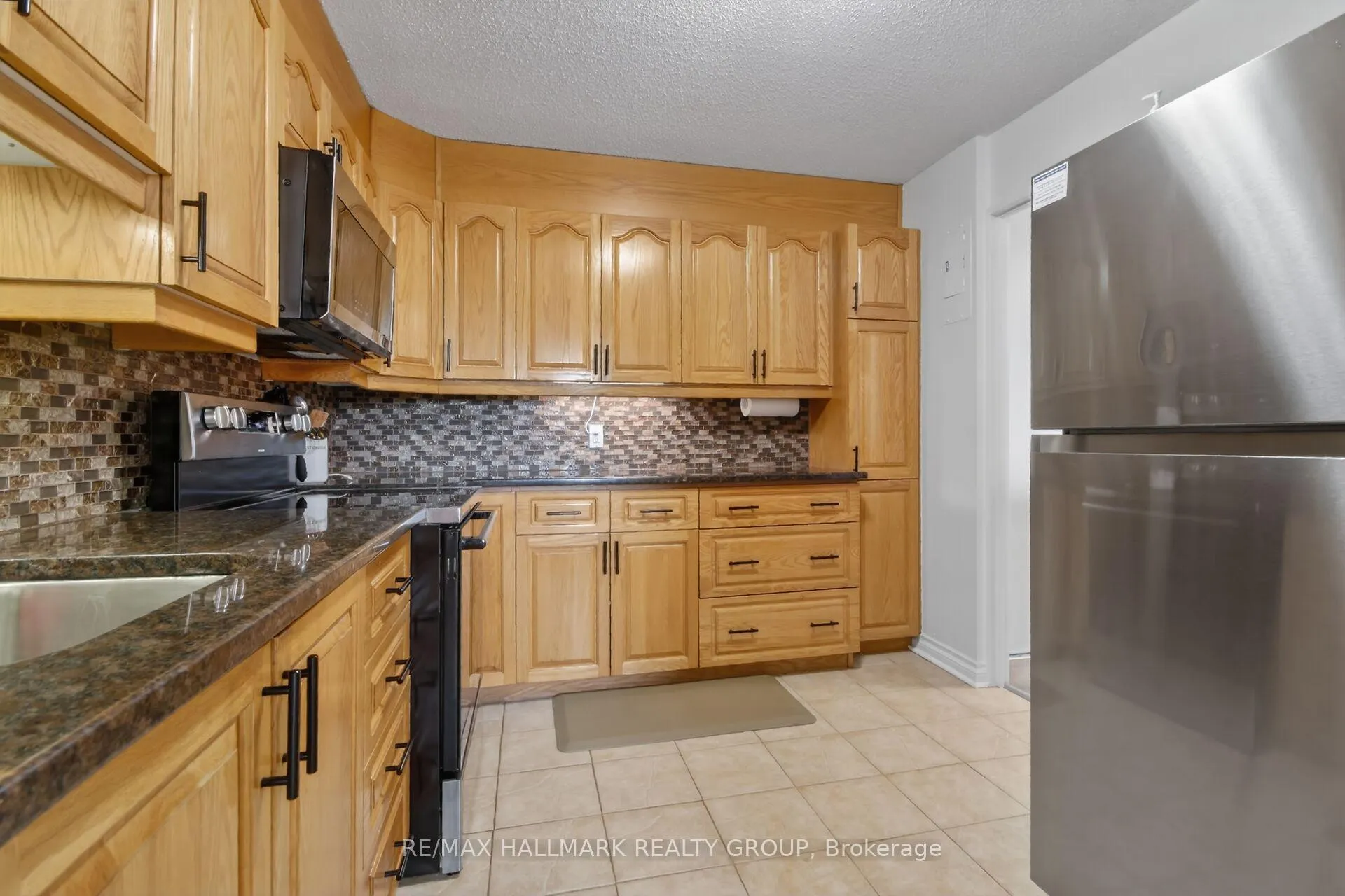 Photo 13 of Unit 615, 1485 Baseline Road, Ottawa, Copeland Park — HOMEH