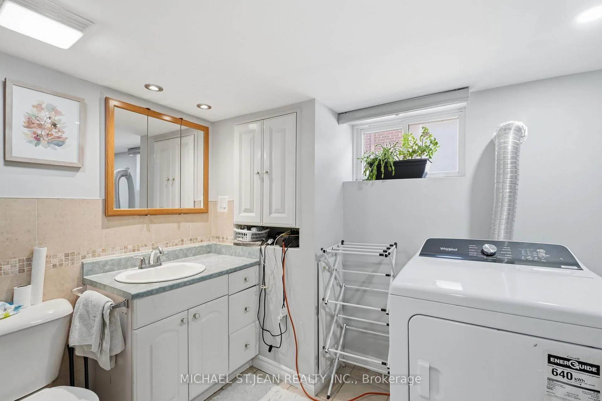 Photo 29 of 133 Beland Avenue S, Hamilton, Glenview — HOMEH