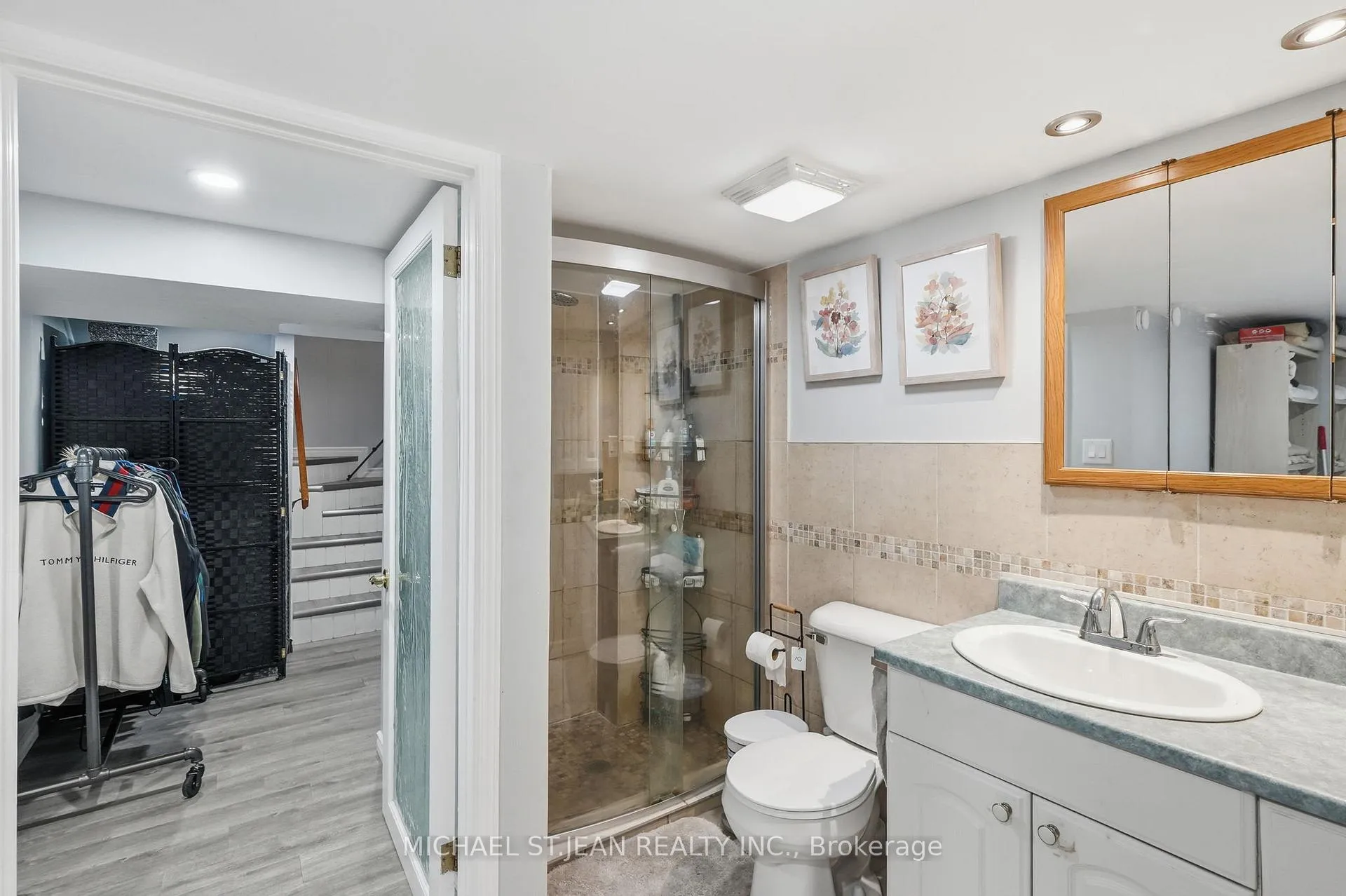 Photo 30 of 133 Beland Avenue S, Hamilton, Glenview — HOMEH