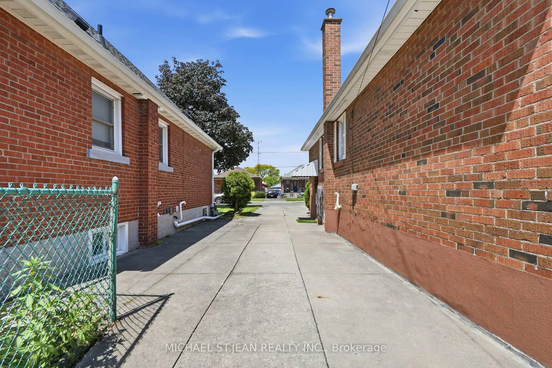 Photo 46 of 133 Beland Avenue S, Hamilton, Glenview — HOMEH