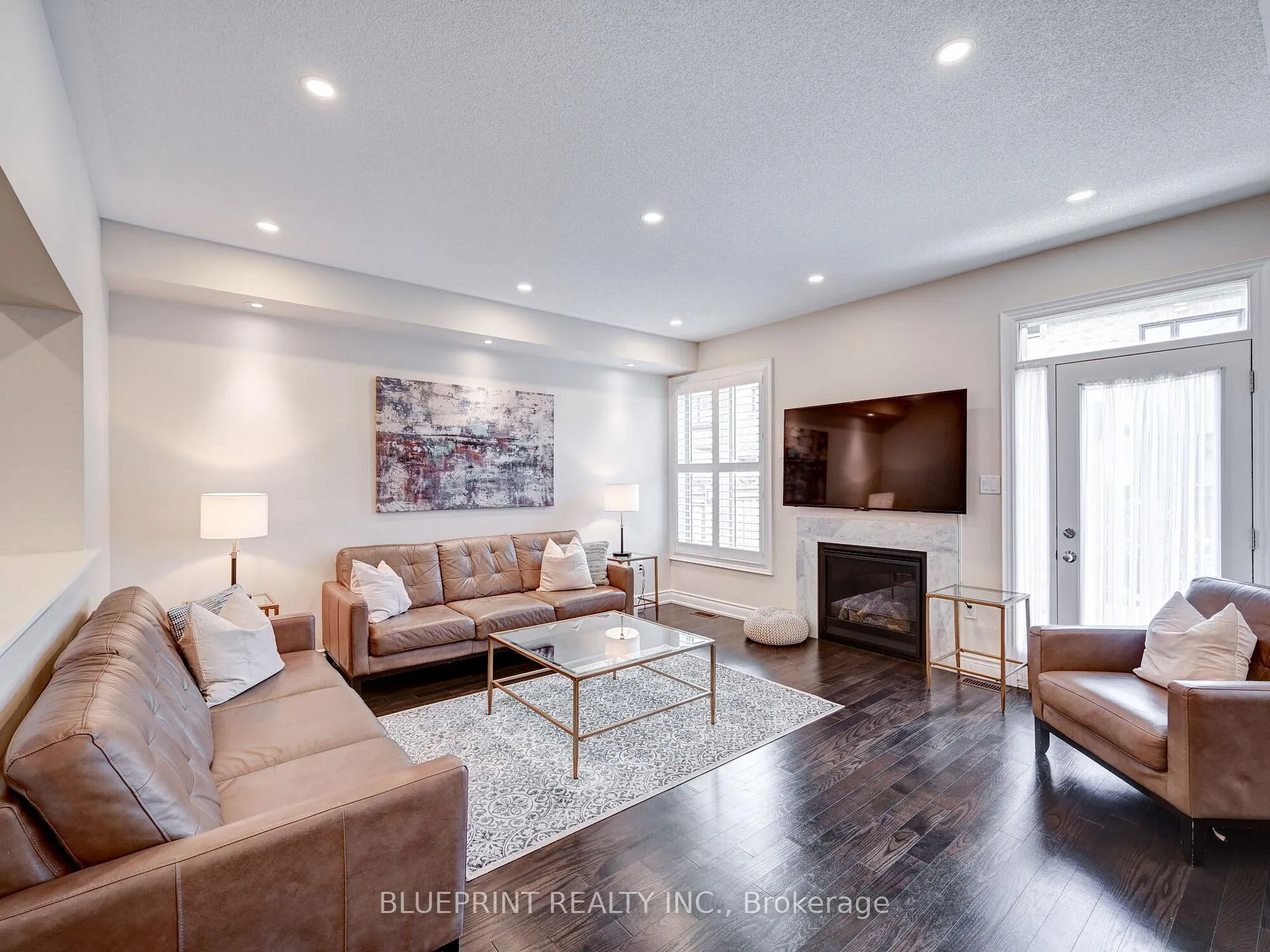 Photo 10 of 1396 Argall Court, Milton, Ford — HOMEH