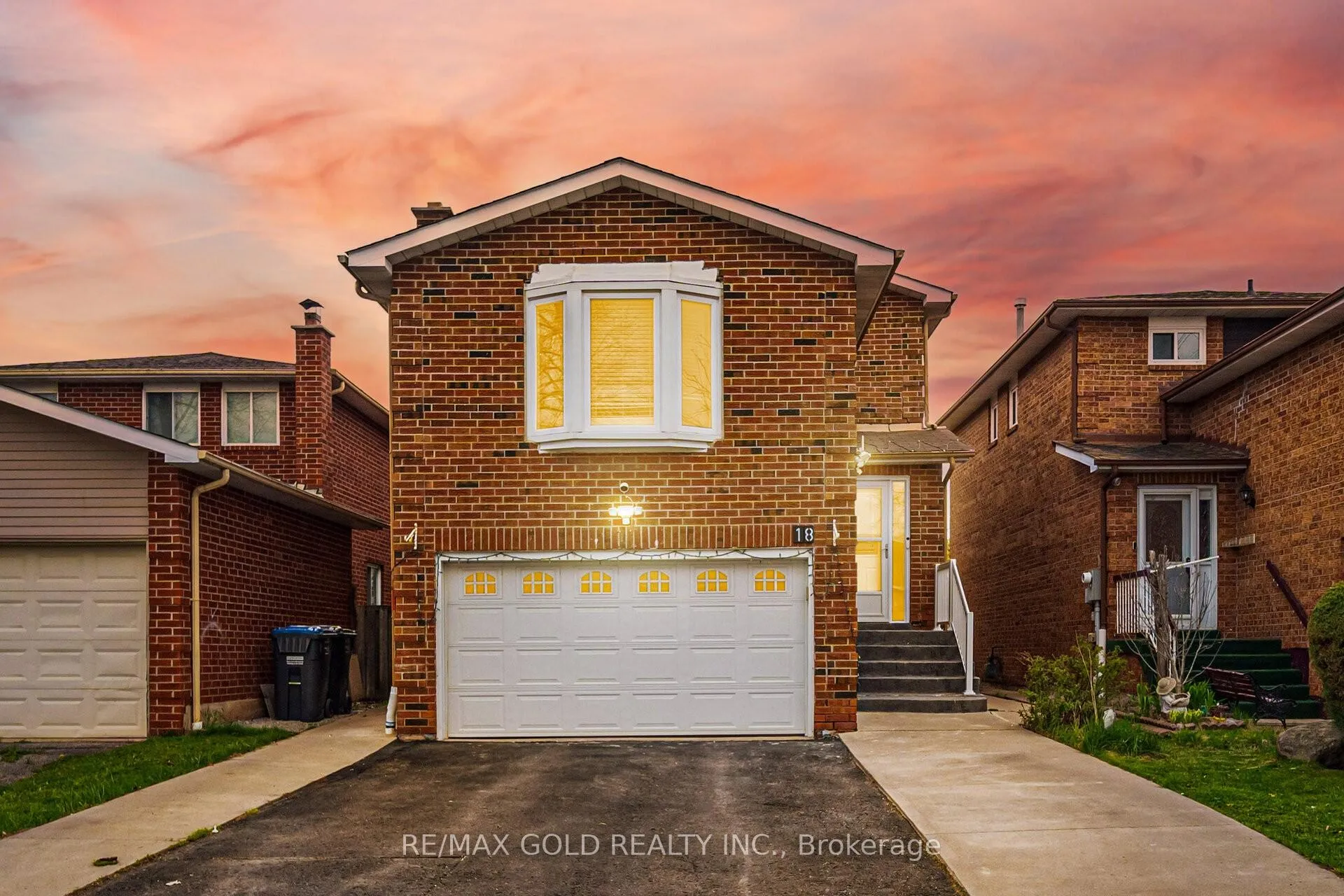 Front of 18 Mcgraw Avenue