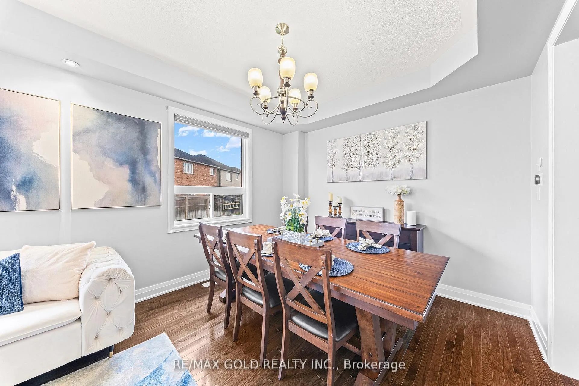 Photo 11 of 3 Powell Drive, Brampton, Sandringham-Wellington — HOMEH