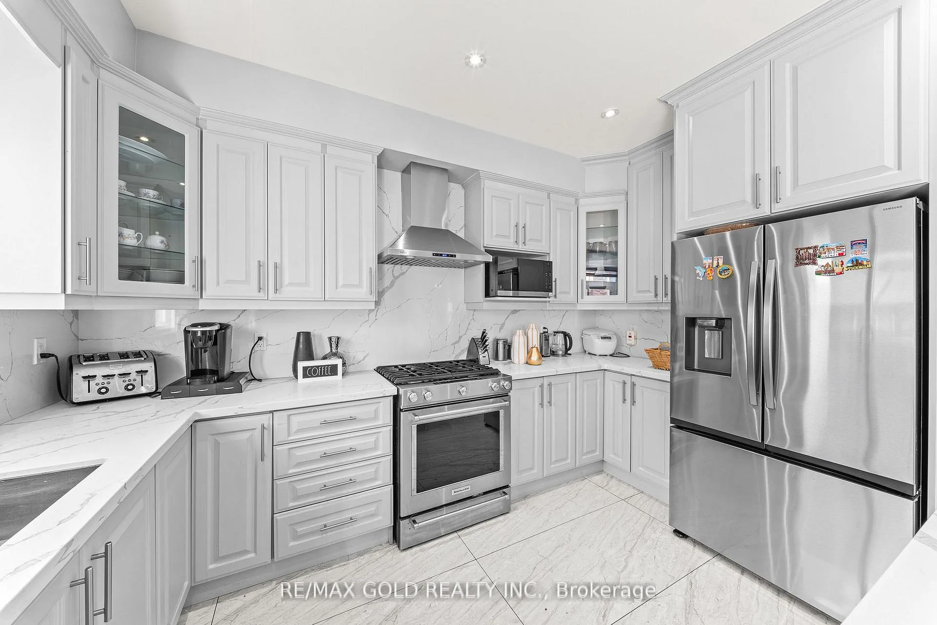 Photo 21 of 3 Powell Drive, Brampton, Sandringham-Wellington — HOMEH