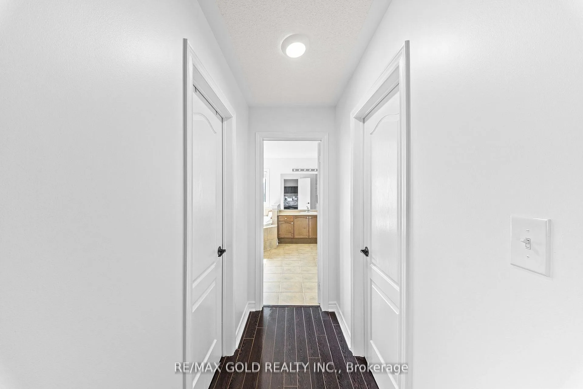 Photo 37 of 3 Powell Drive, Brampton, Sandringham-Wellington — HOMEH
