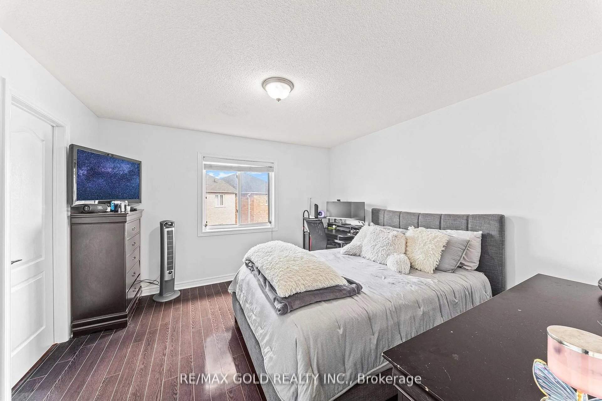 Photo 40 of 3 Powell Drive, Brampton, Sandringham-Wellington — HOMEH