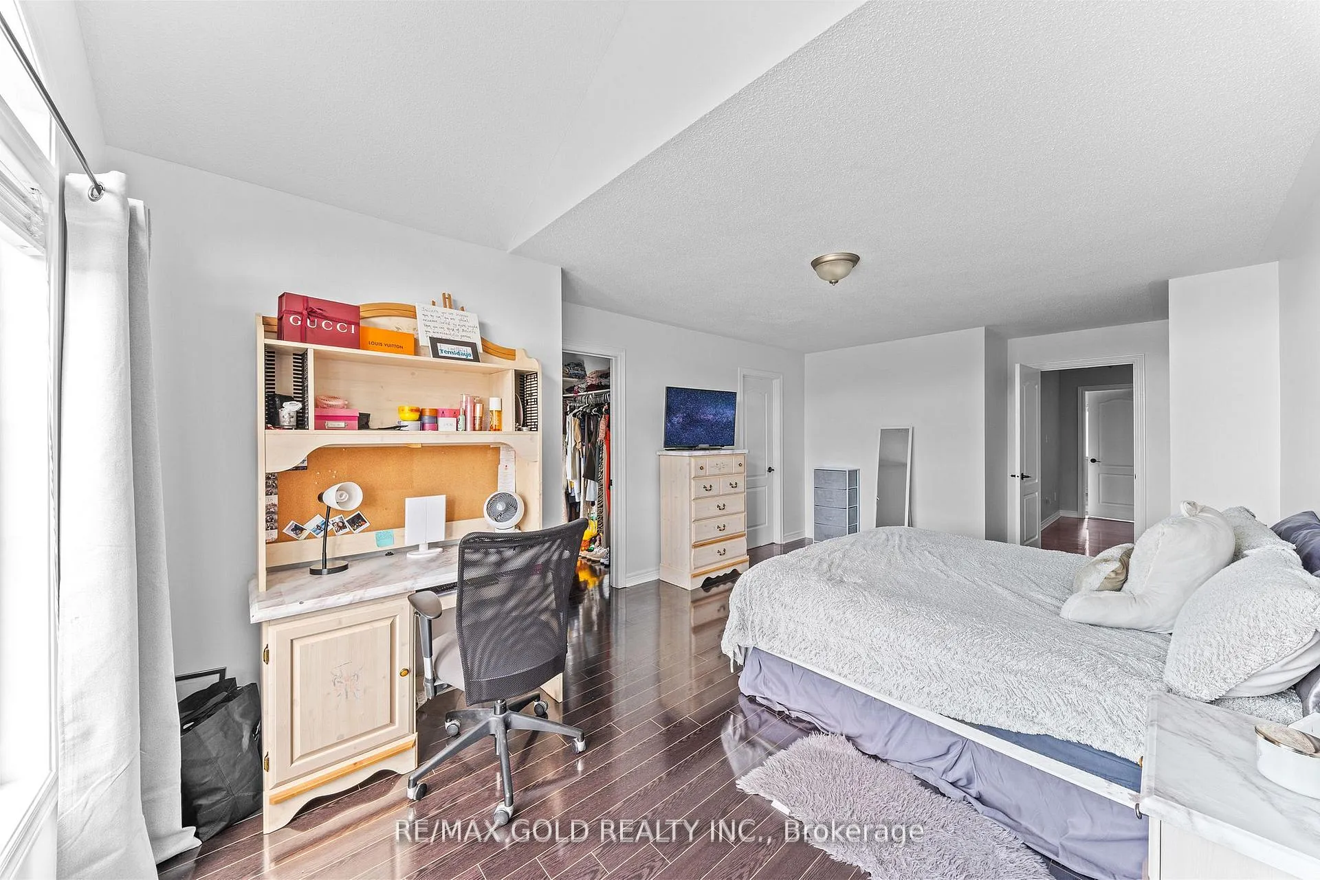 Photo 44 of 3 Powell Drive, Brampton, Sandringham-Wellington — HOMEH