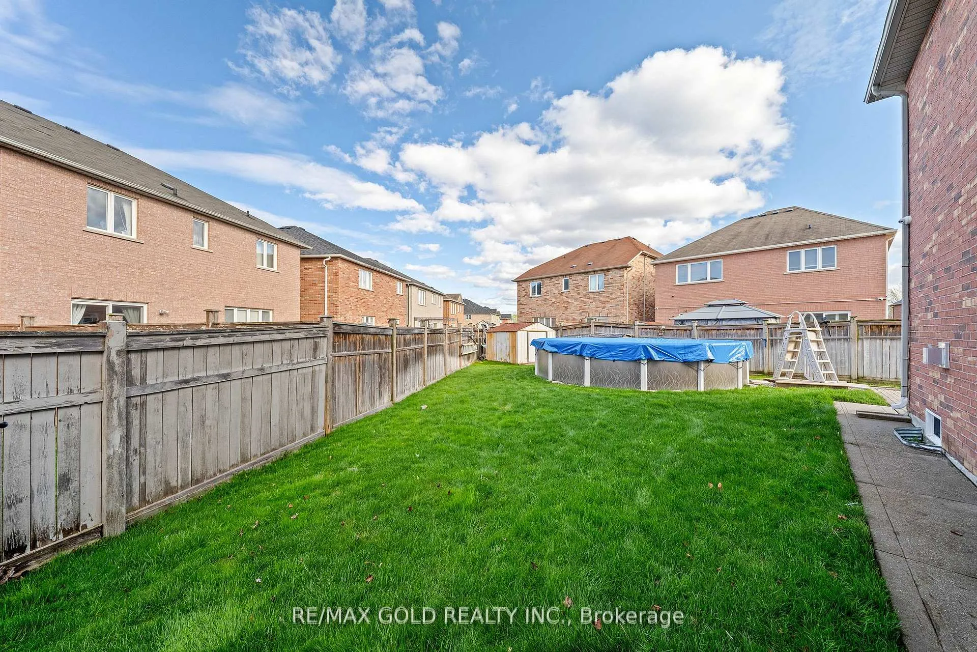 Photo 49 of 3 Powell Drive, Brampton, Sandringham-Wellington — HOMEH