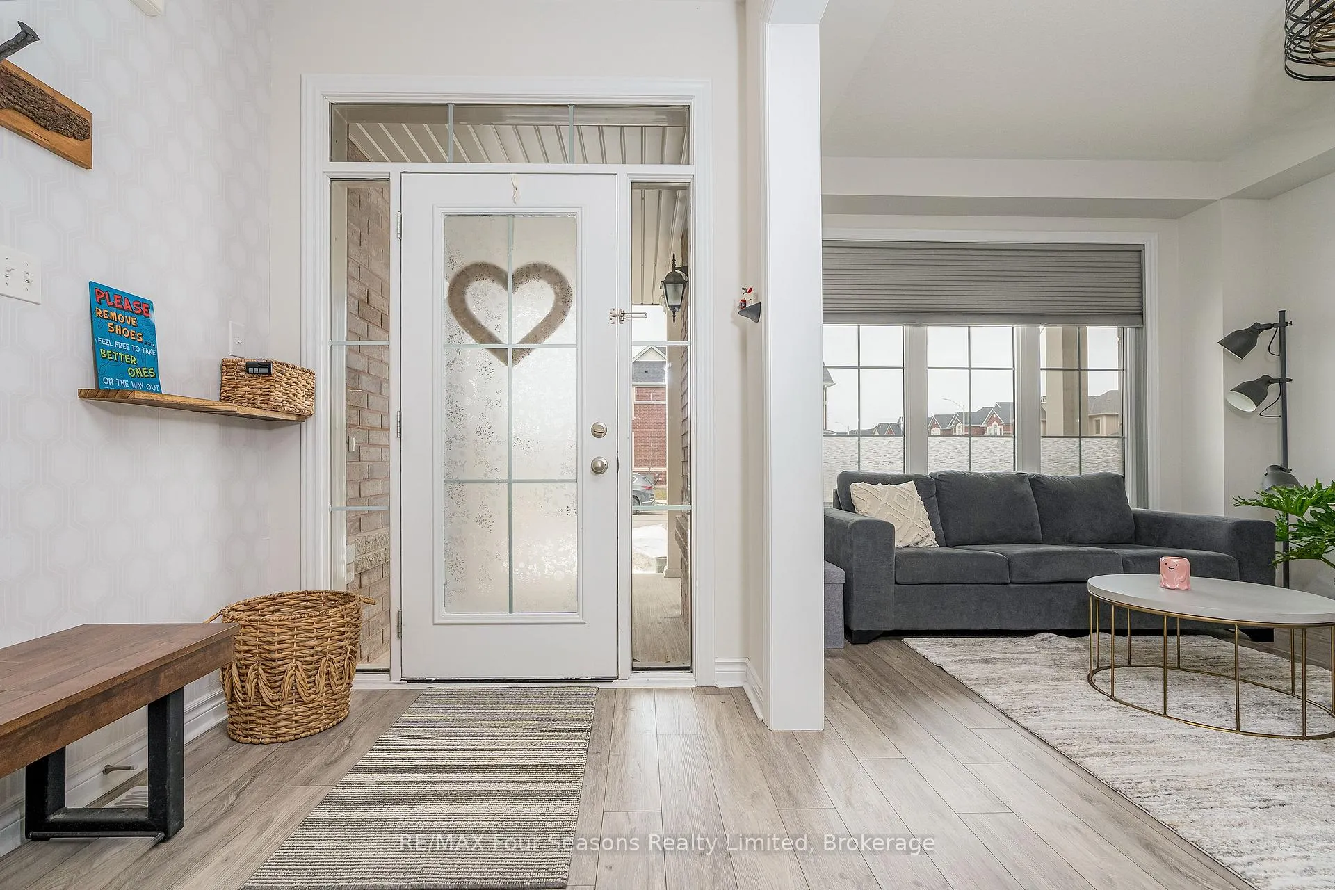 Photo 2 of 40 Kirby Avenue, Collingwood — HOMEH