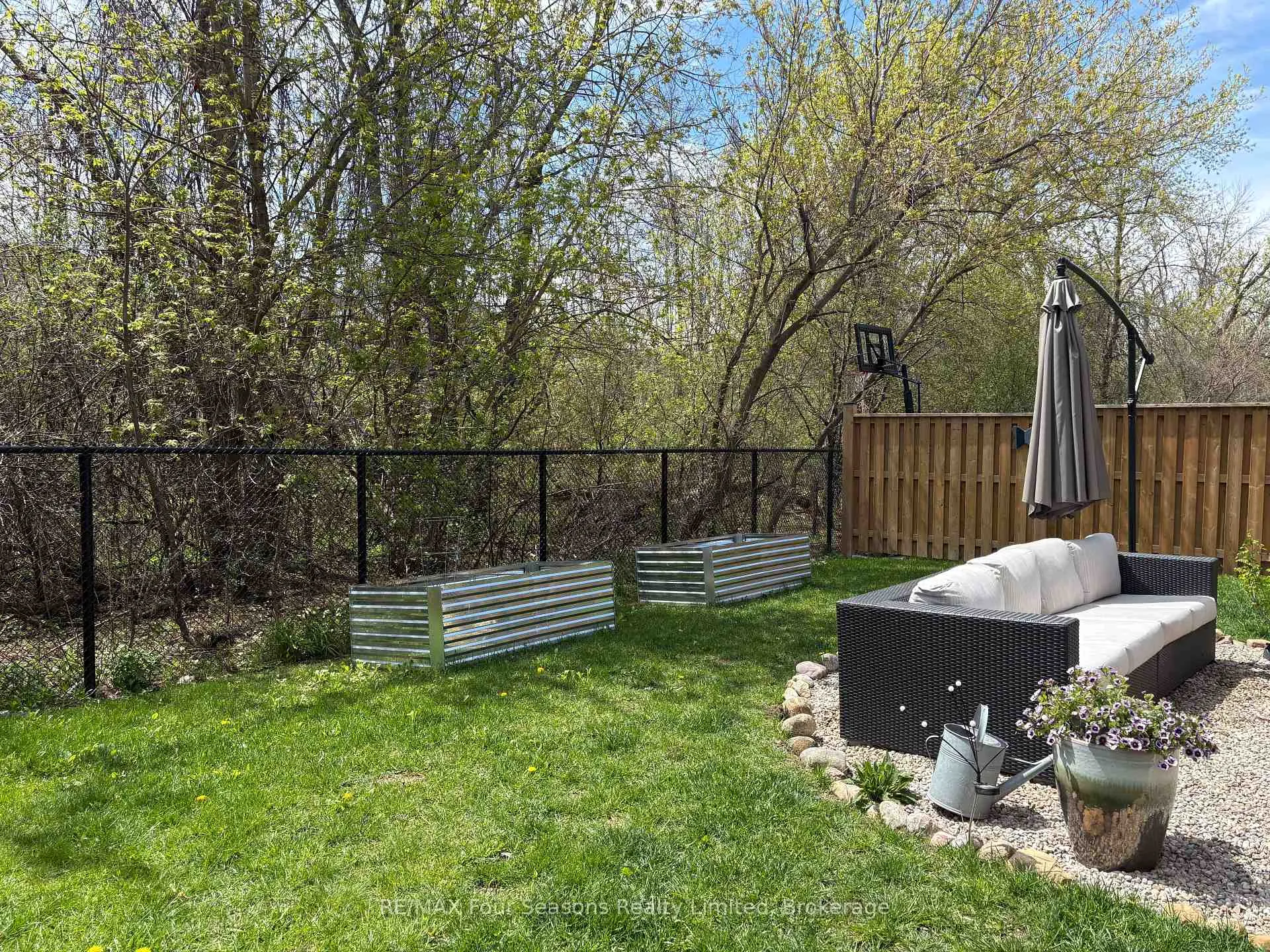 Photo 27 of 40 Kirby Avenue, Collingwood — HOMEH