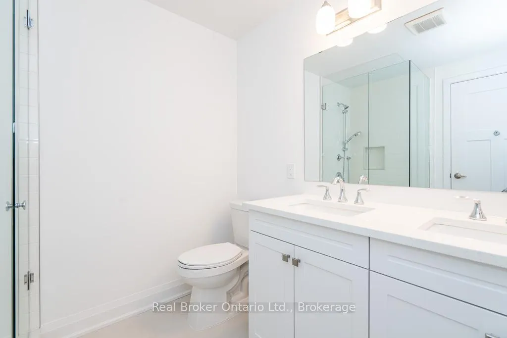 Photo 10 of 4 Danielle Crescent, Midland — HOMEH