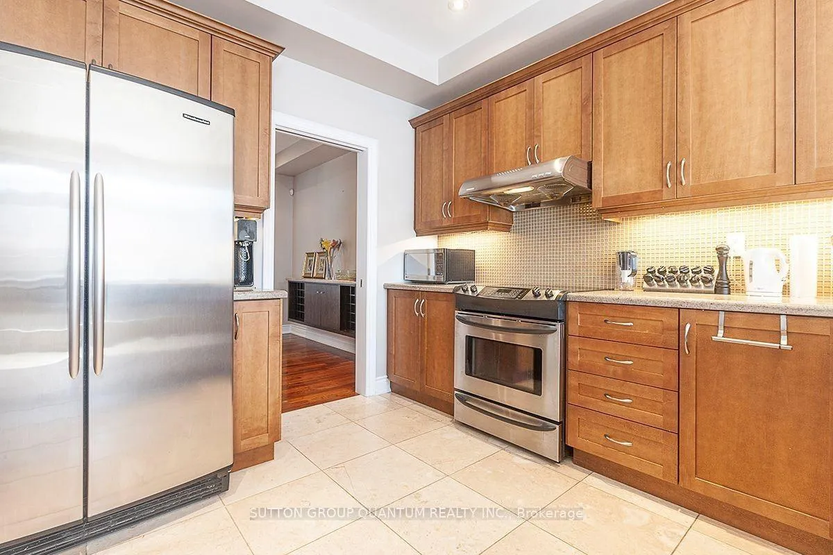Photo 15 of 1599 Hallstone Road, Brampton, Bram West — HOMEH