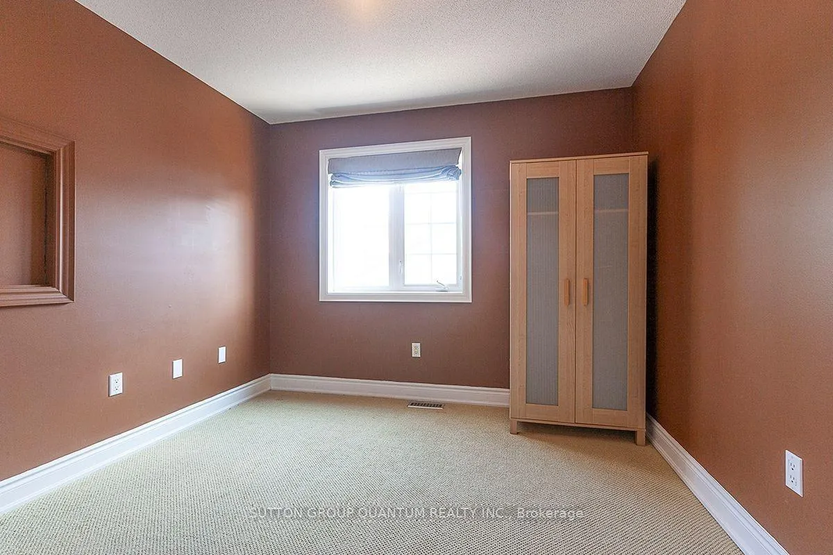 Photo 23 of 1599 Hallstone Road, Brampton, Bram West — HOMEH