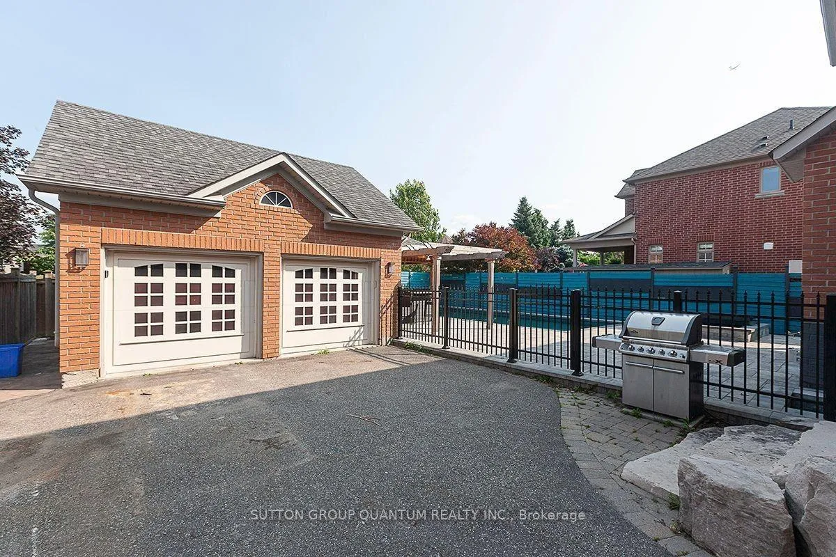 Photo 34 of 1599 Hallstone Road, Brampton, Bram West — HOMEH