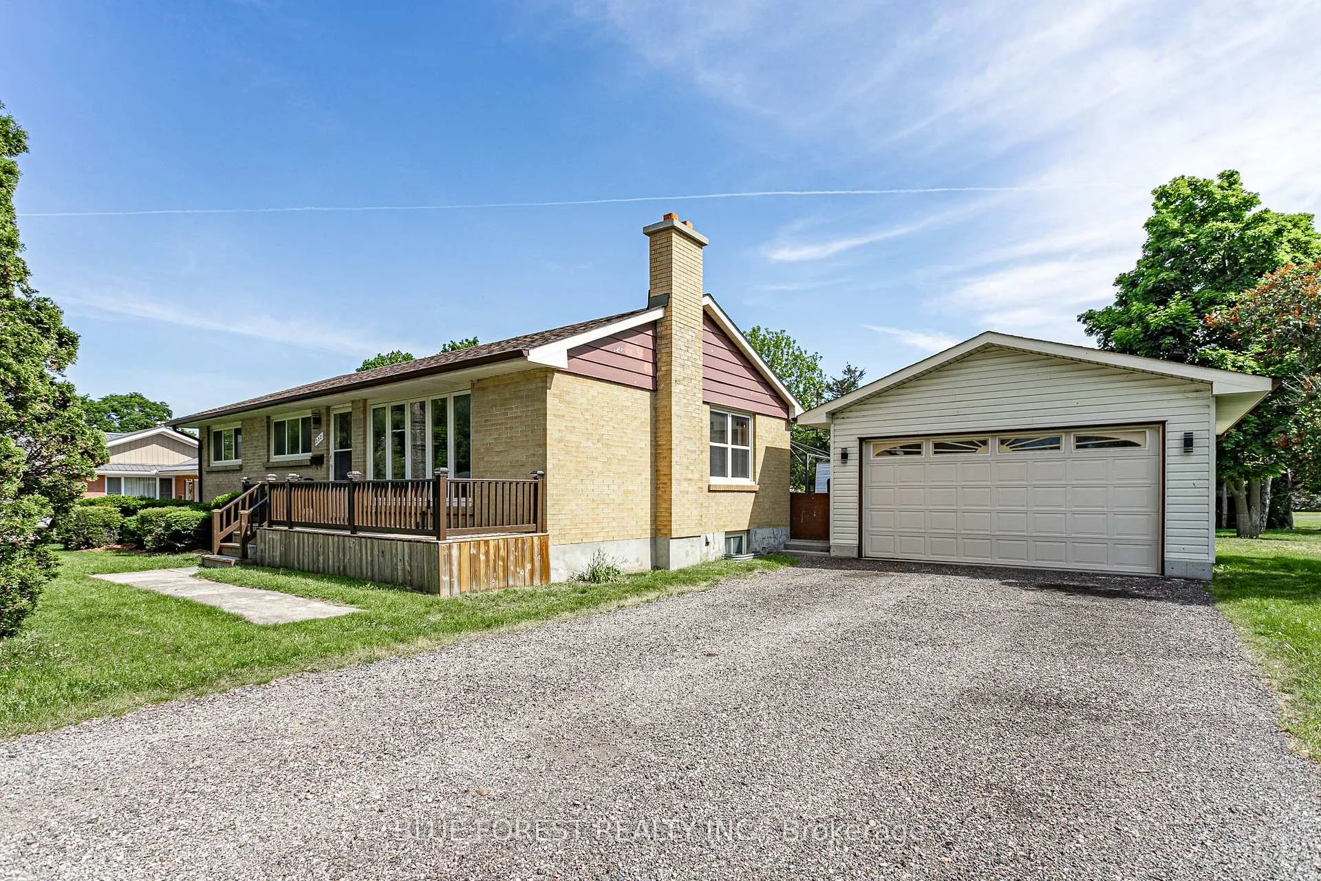 Photo 2 of 232 Terrence Avenue, Thames Centre, Dorchester — HOMEH