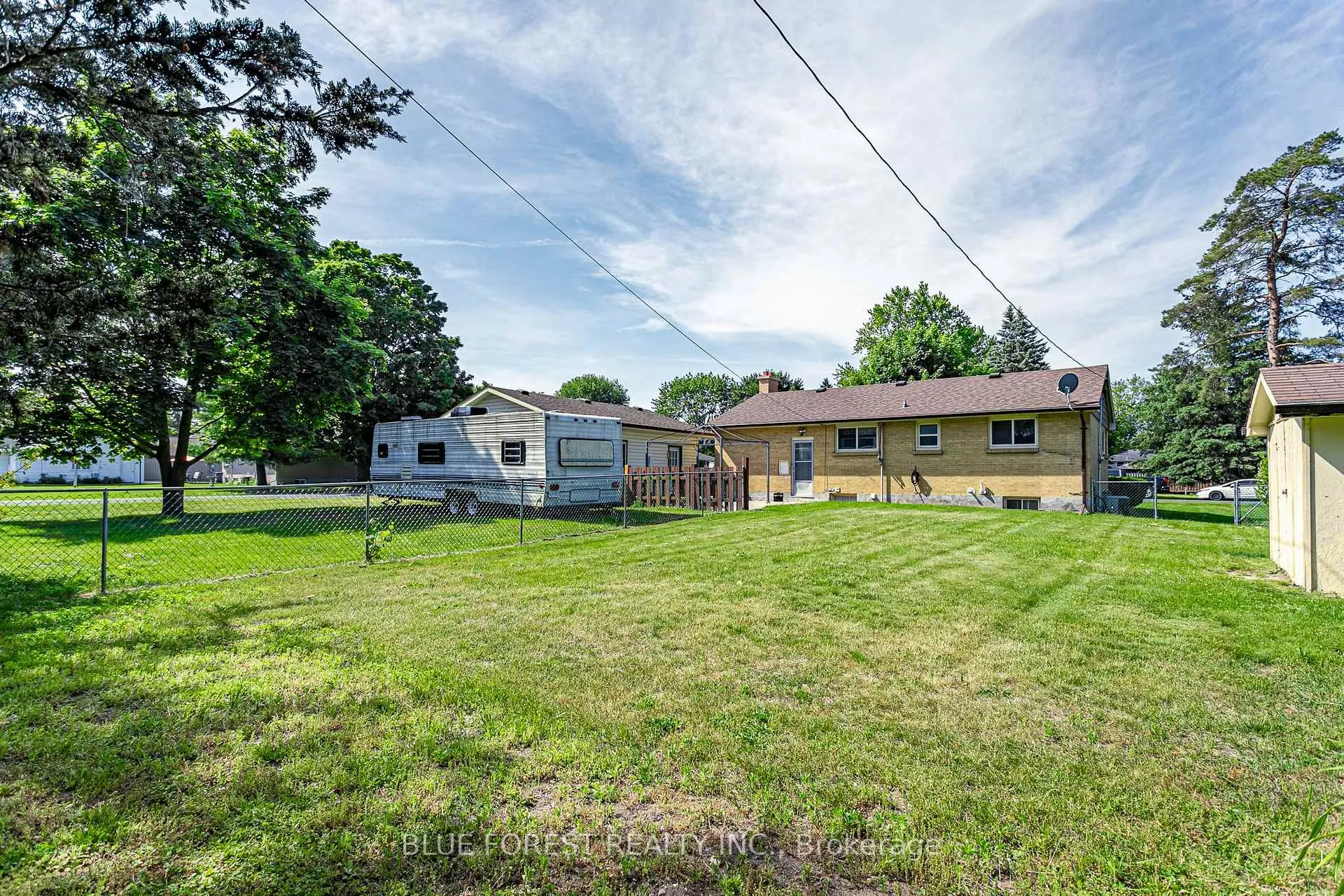 Photo 32 of 232 Terrence Avenue, Thames Centre, Dorchester — HOMEH