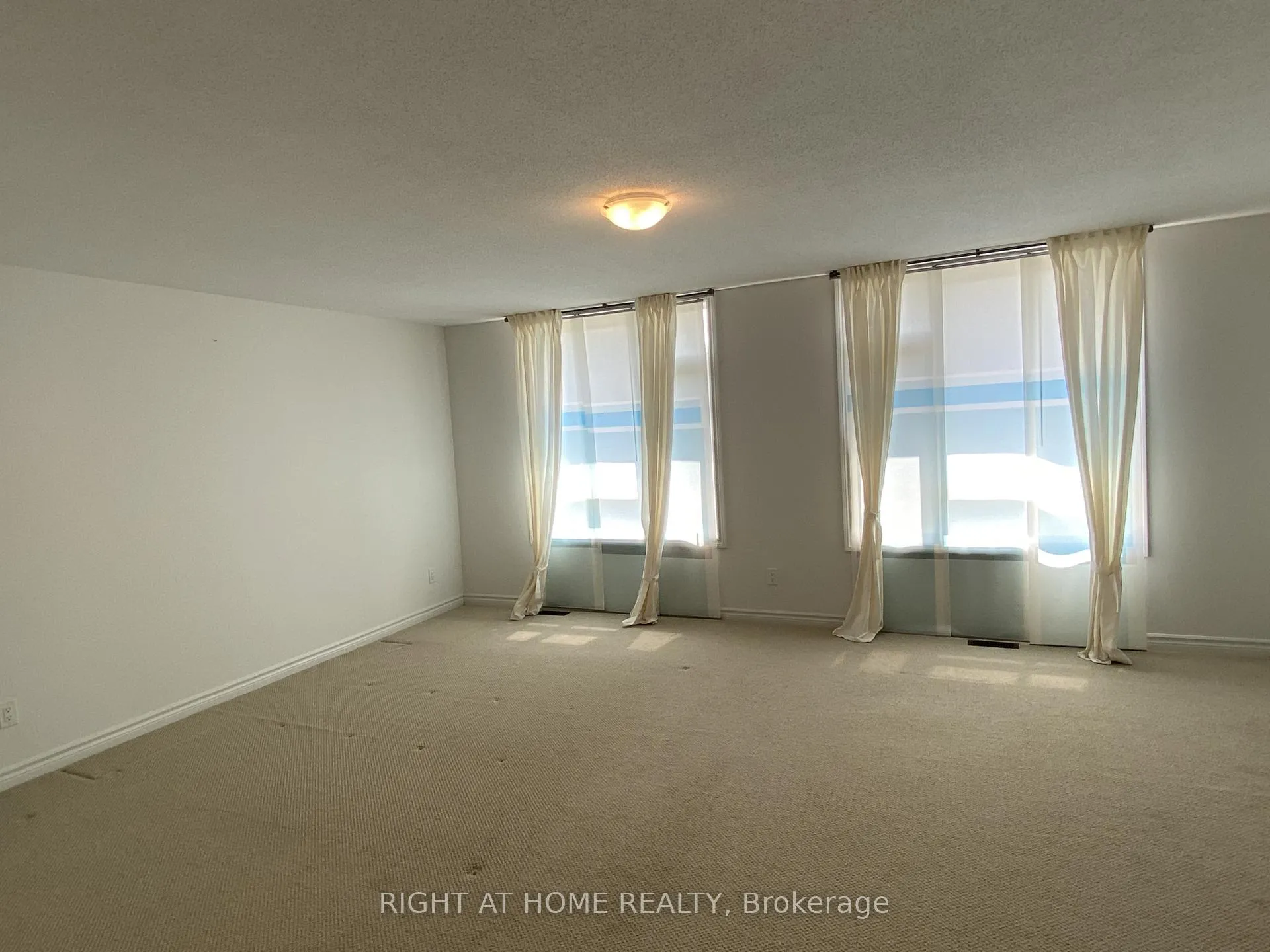 Photo 16 of 1119 Tischart Crescent, Ottawa, Kanata - Kanata Lakes/Heritage Hills — HOMEH