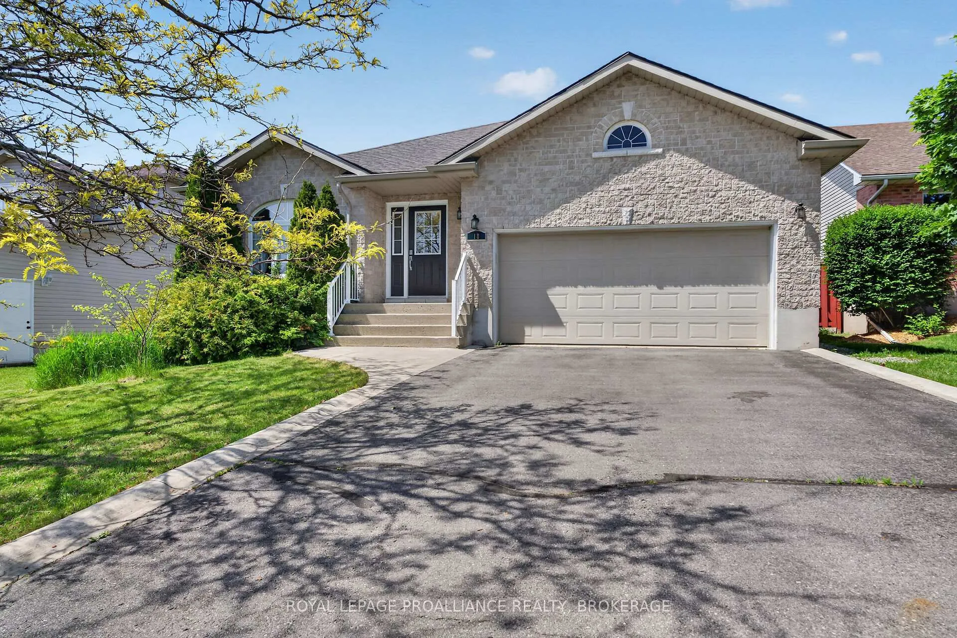 Photo 1 of 18 McKeown Crescent, Loyalist, Amherstview — HOMEH