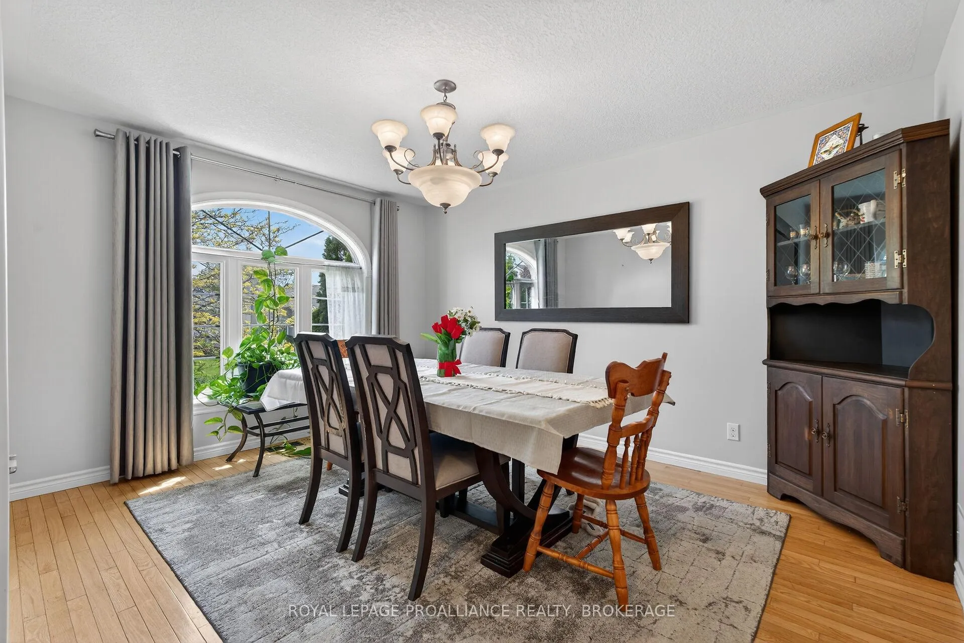 Photo 6 of 18 McKeown Crescent, Loyalist, Amherstview — HOMEH