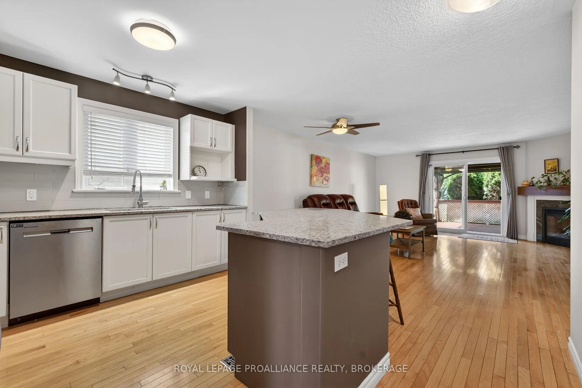 Photo 7 of 18 McKeown Crescent, Loyalist, Amherstview — HOMEH