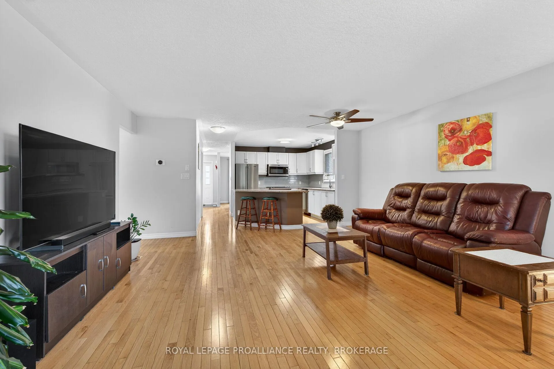 Photo 12 of 18 McKeown Crescent, Loyalist, Amherstview — HOMEH