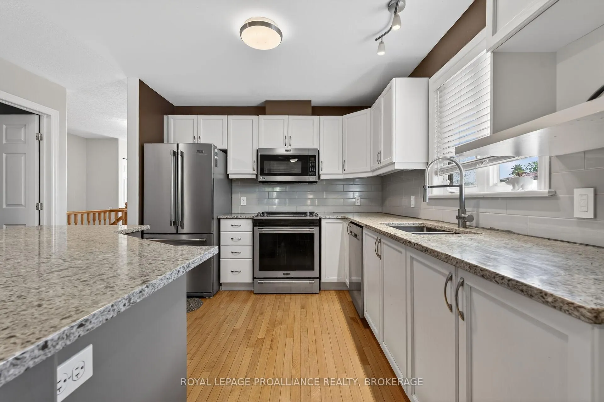 Photo 15 of 18 McKeown Crescent, Loyalist, Amherstview — HOMEH
