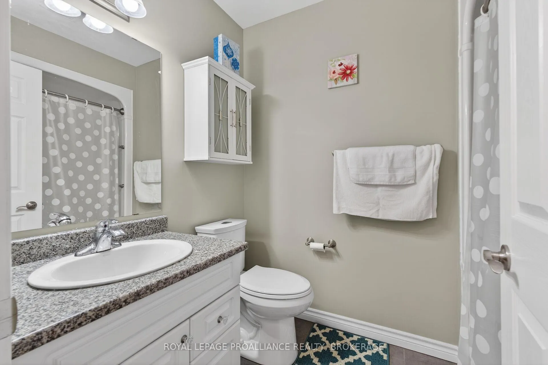 Photo 26 of 18 McKeown Crescent, Loyalist, Amherstview — HOMEH