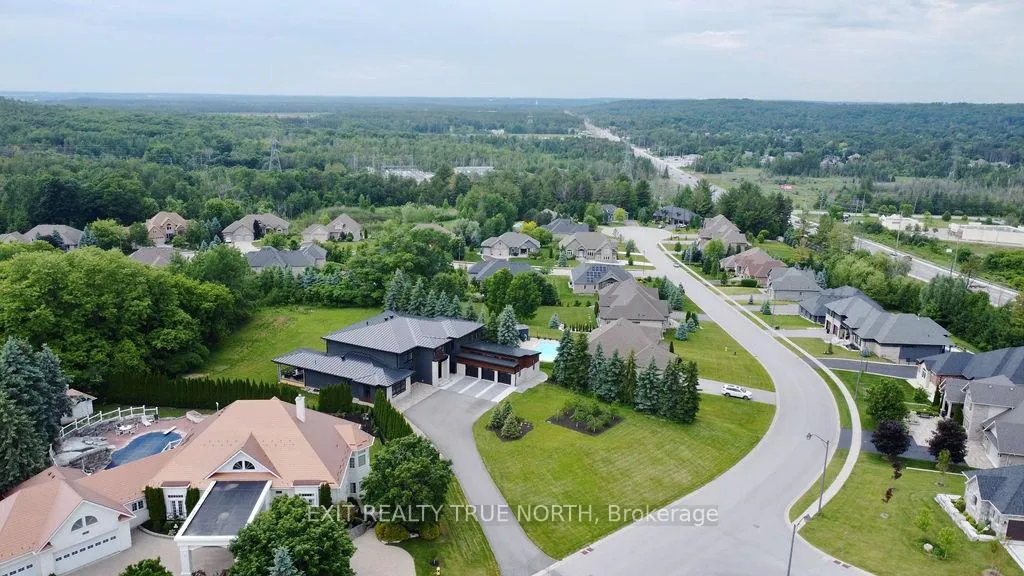 Photo 50 of 57 Glenhuron Drive, Springwater, Midhurst — HOMEH