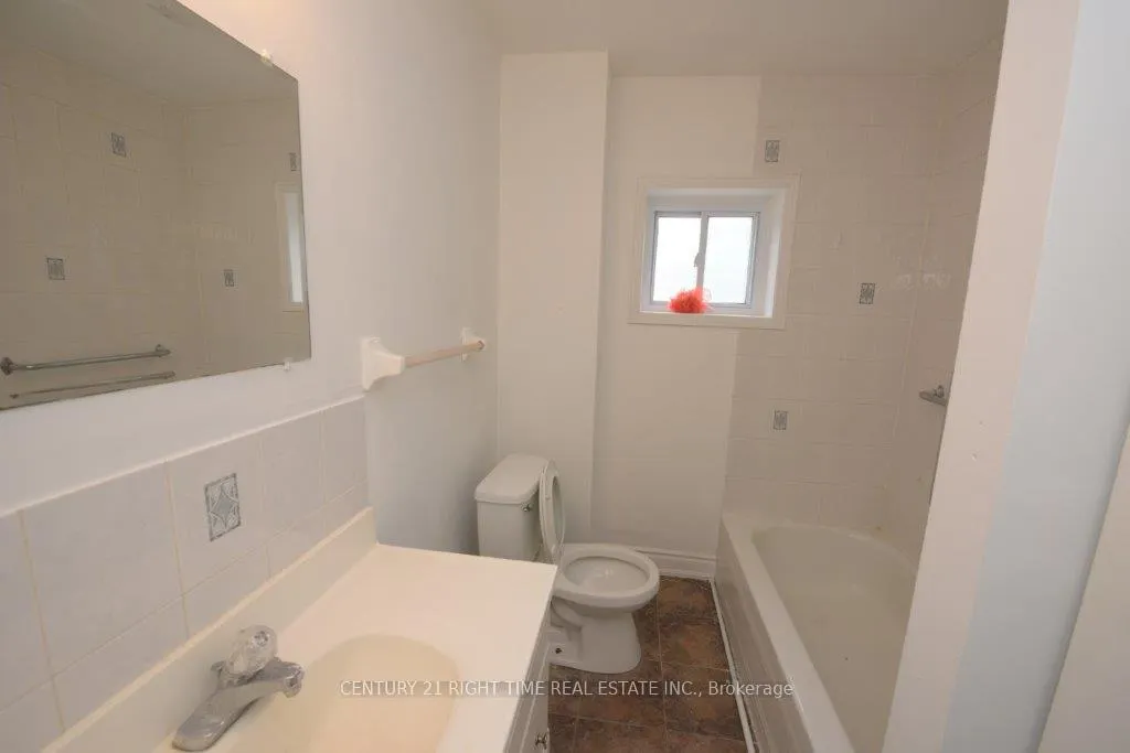 Photo 33 of 79-71 Cedar Street N, Cambridge, Southwood - Kinbridge — HOMEH