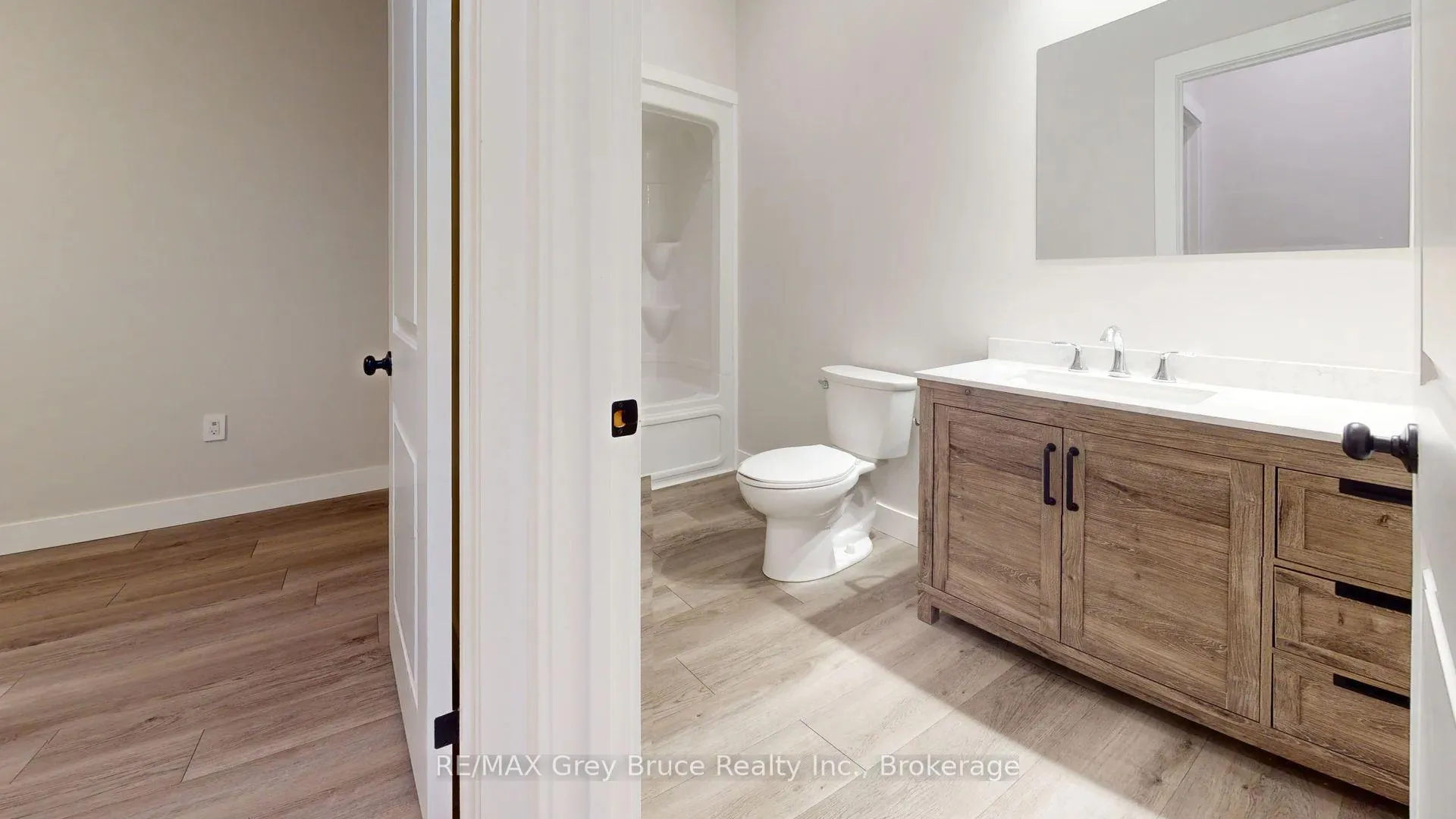Photo 5 of Unit Unit 7, 39 1st Avenue S, Arran-Elderslie — HOMEH