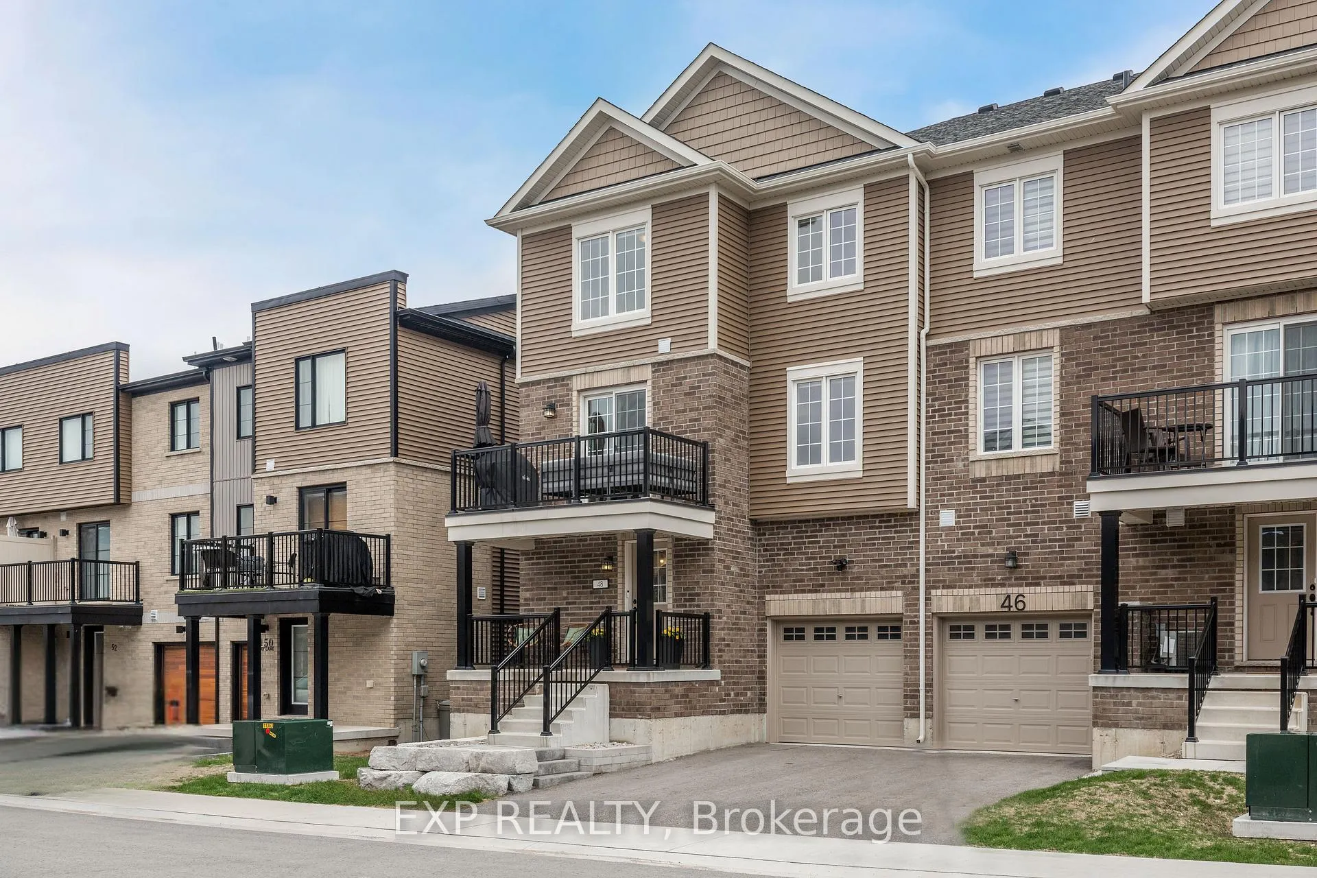 Photo 4 of 48 Hay Lane, Barrie, Rural Barrie Southeast — HOMEH