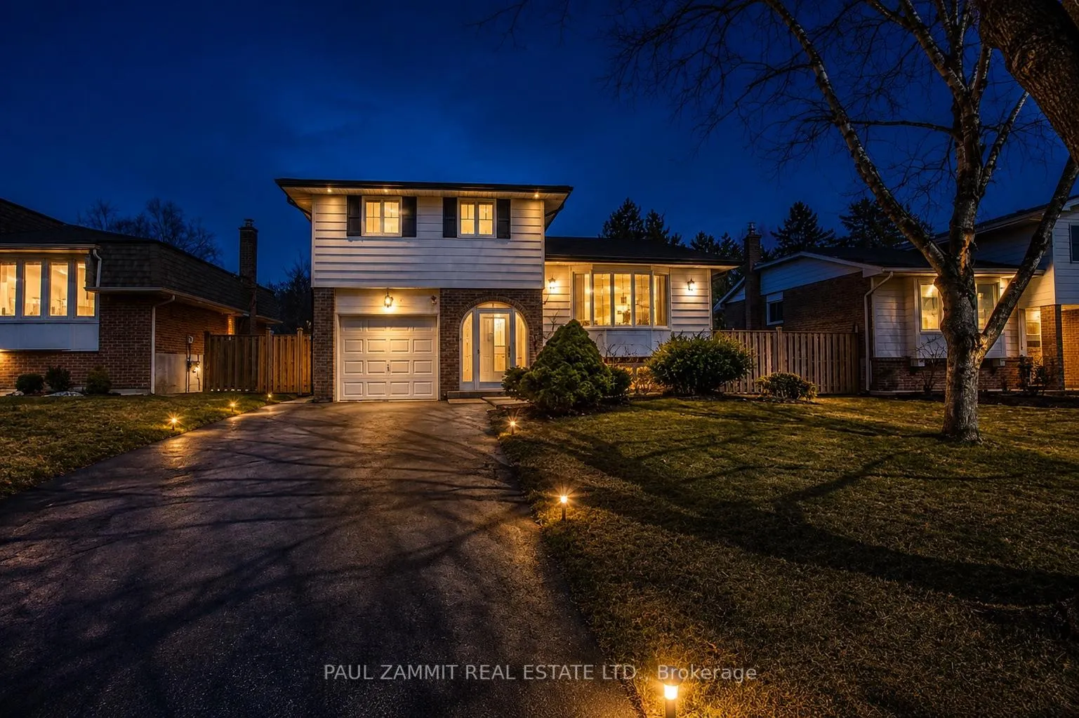 Photo 1 of 11 Coral Harbour Crescent, Markham, Bayview Fairway-Bayview Country Club Estates — HOMEH