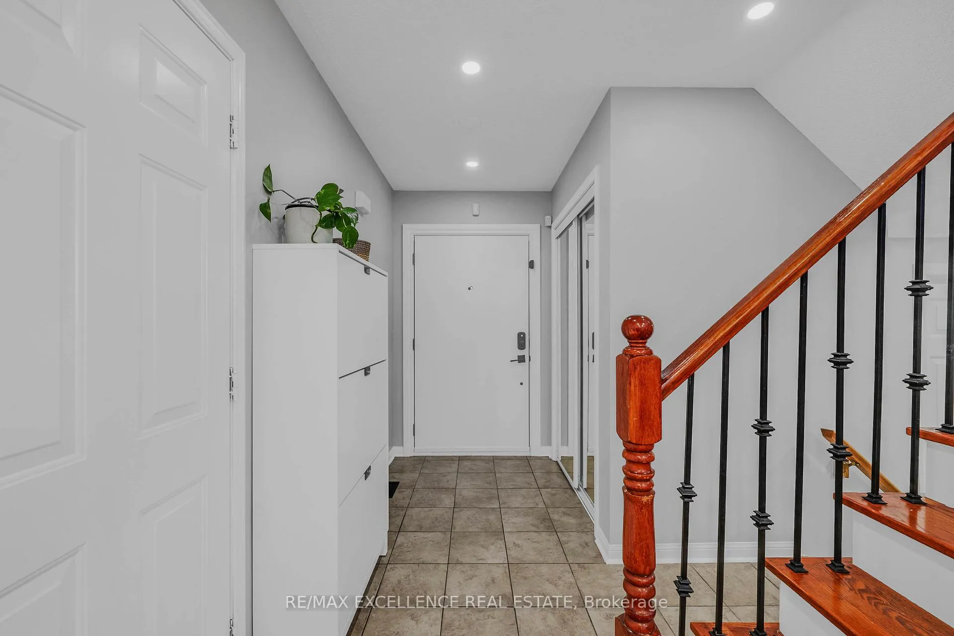 Photo 10 of 9 Virtues Avenue, Brampton, Fletcher's Meadow — HOMEH