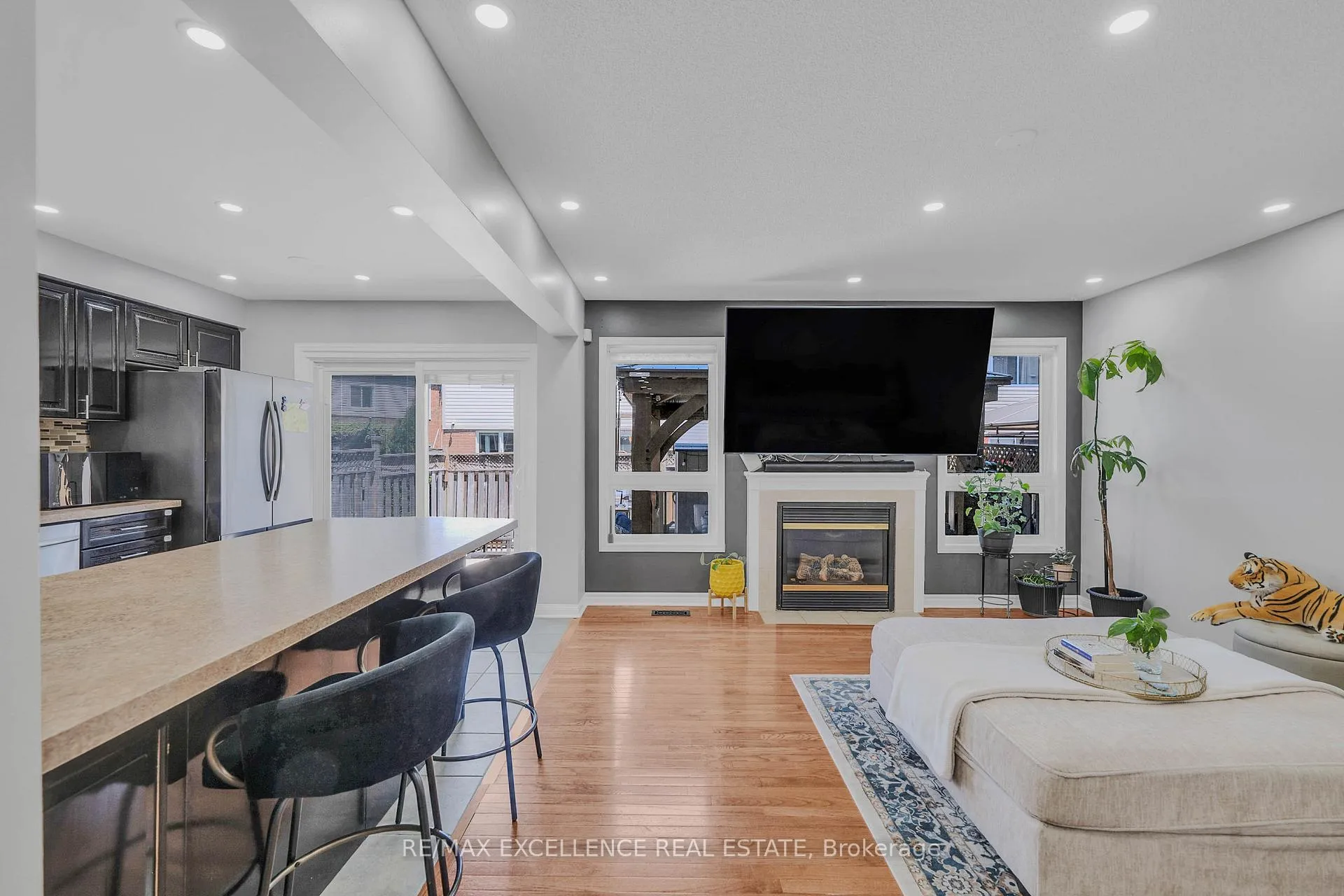 Photo 15 of 9 Virtues Avenue, Brampton, Fletcher's Meadow — HOMEH