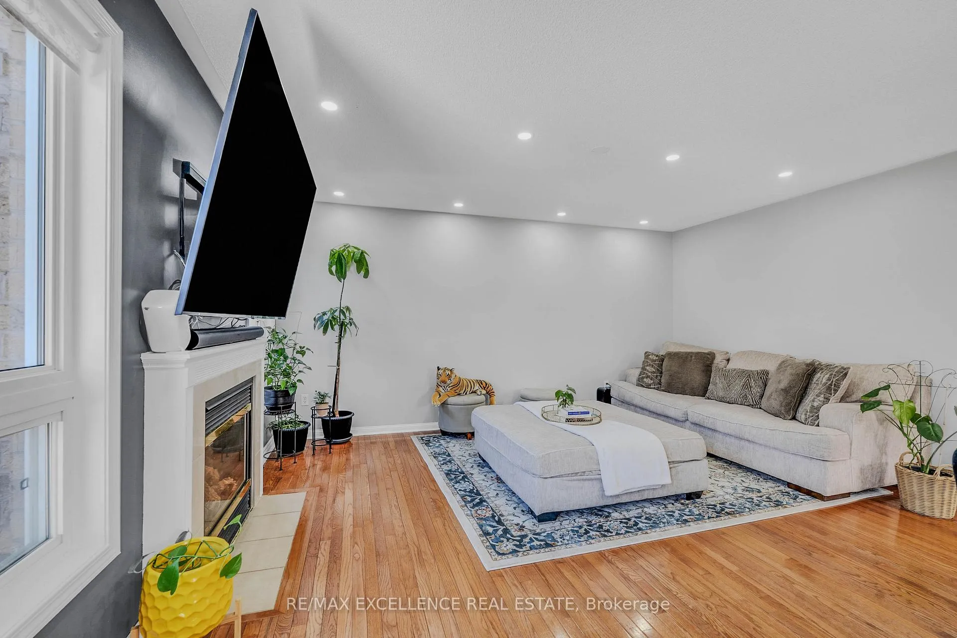 Photo 16 of 9 Virtues Avenue, Brampton, Fletcher's Meadow — HOMEH