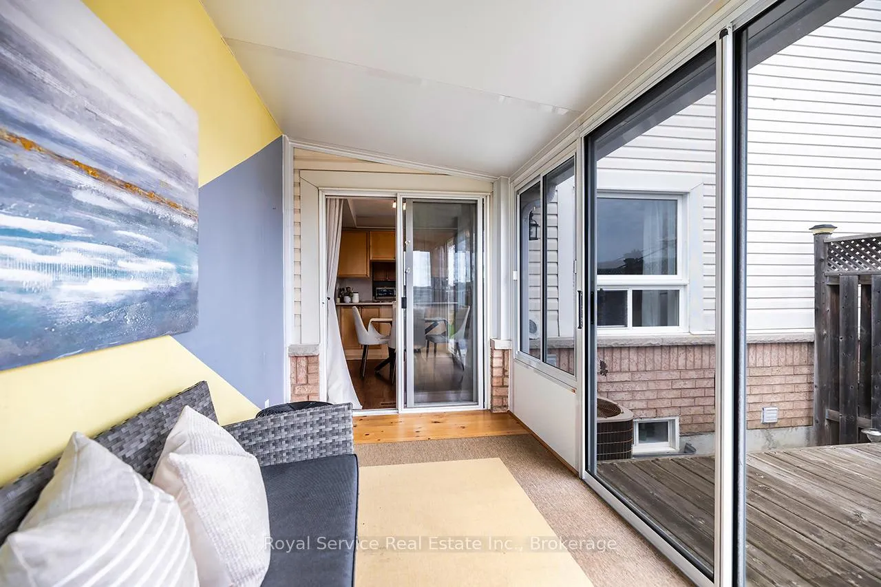 Photo 13 of 169 Scottsdale Drive, Clarington, Bowmanville — HOMEH